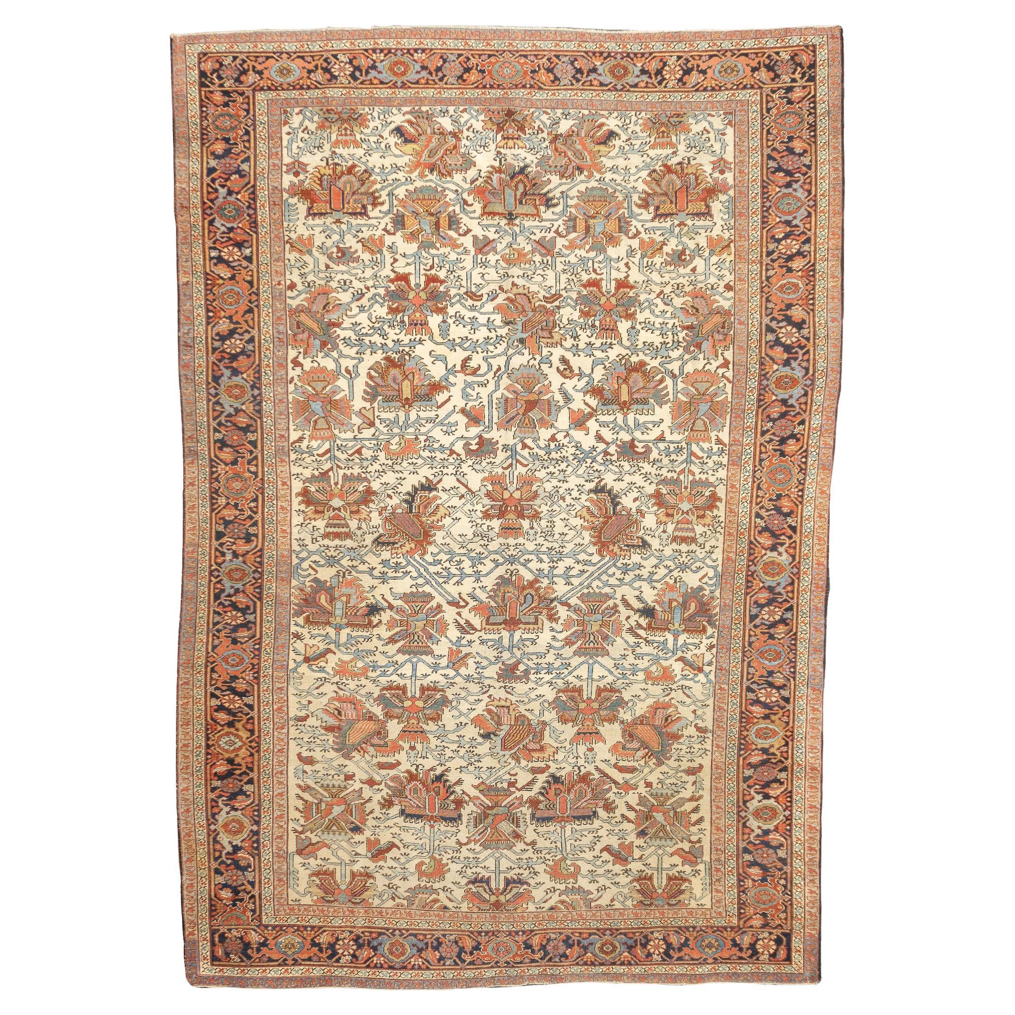 Tapis persan antique Heriz Serapi Unusual Design 7'9" x 11'1''.