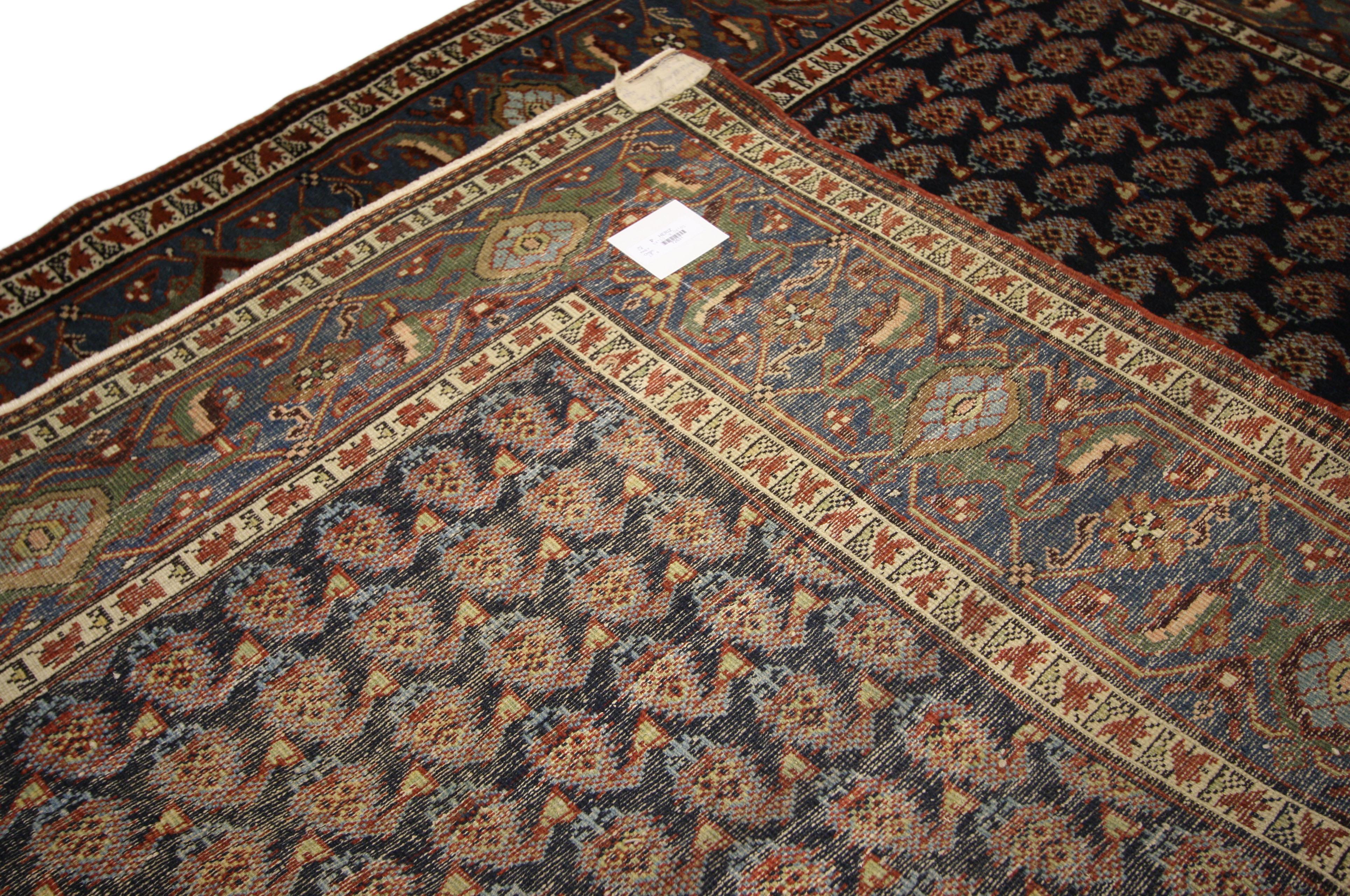 20th Century Antique Persian Heriz Rug with American Colonial Style For Sale