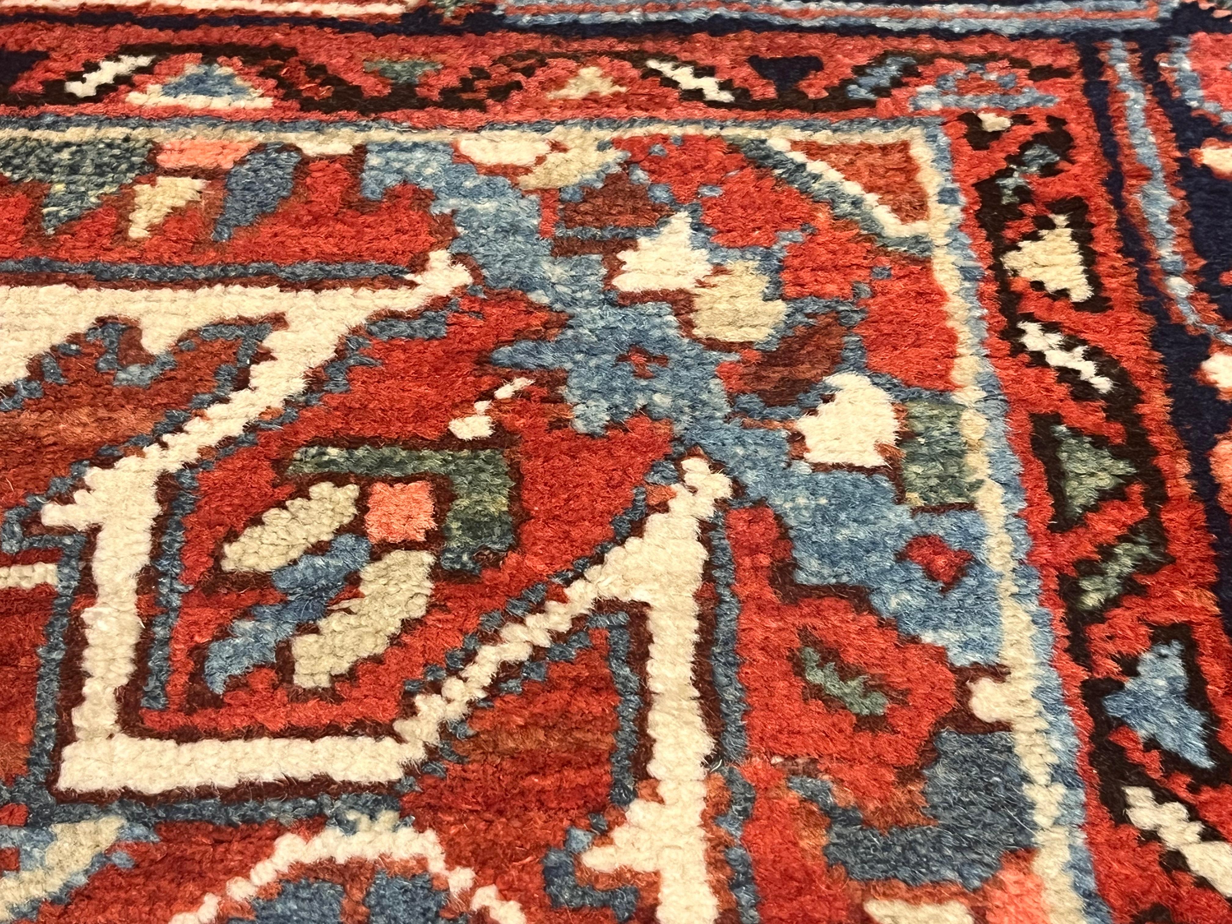 Alfombra persa antigua de lana Heriz 3'11