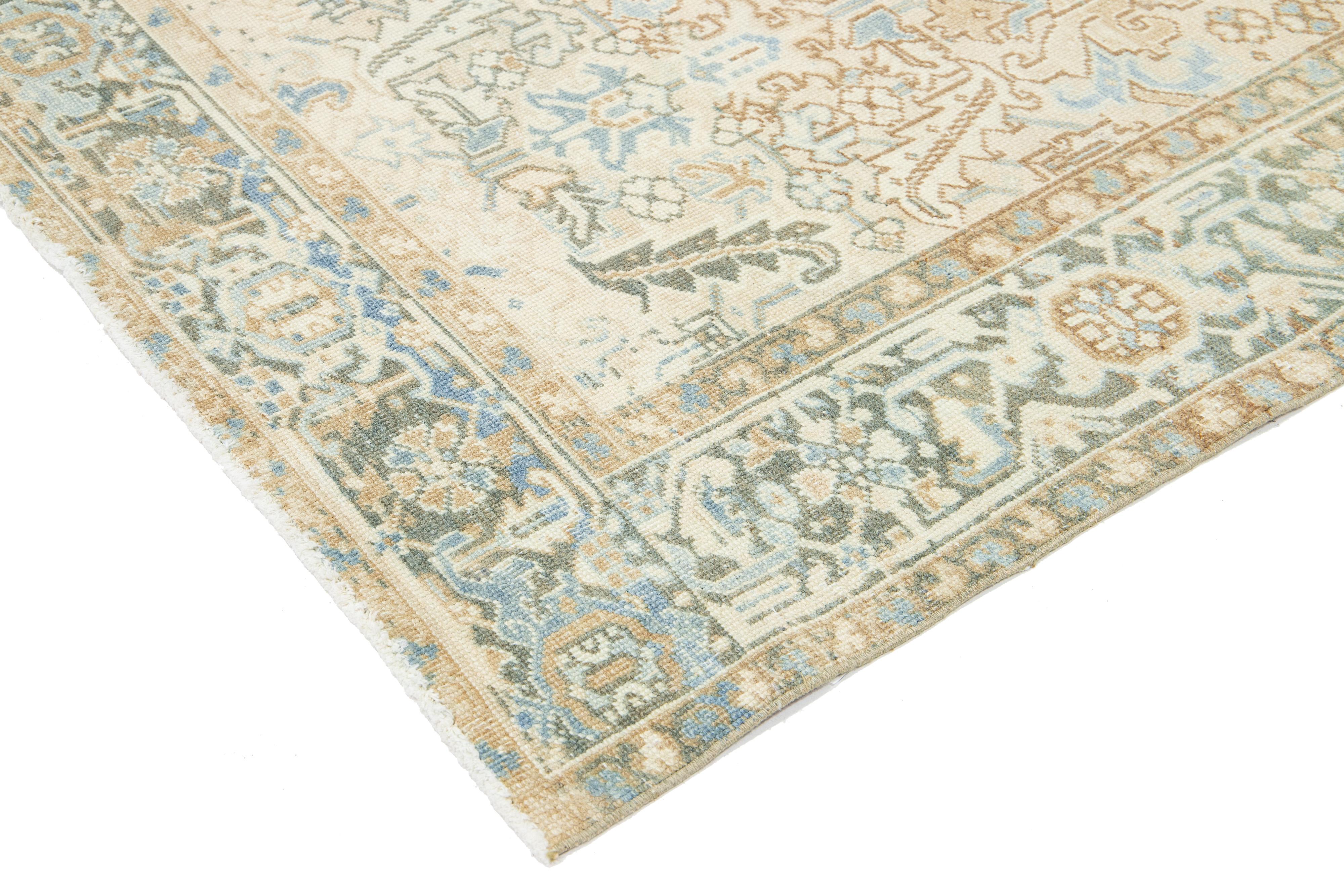 Antiker persischer Heriz-Wollteppich in Beige mit Allover-Muster, handgefertigt im Angebot 3