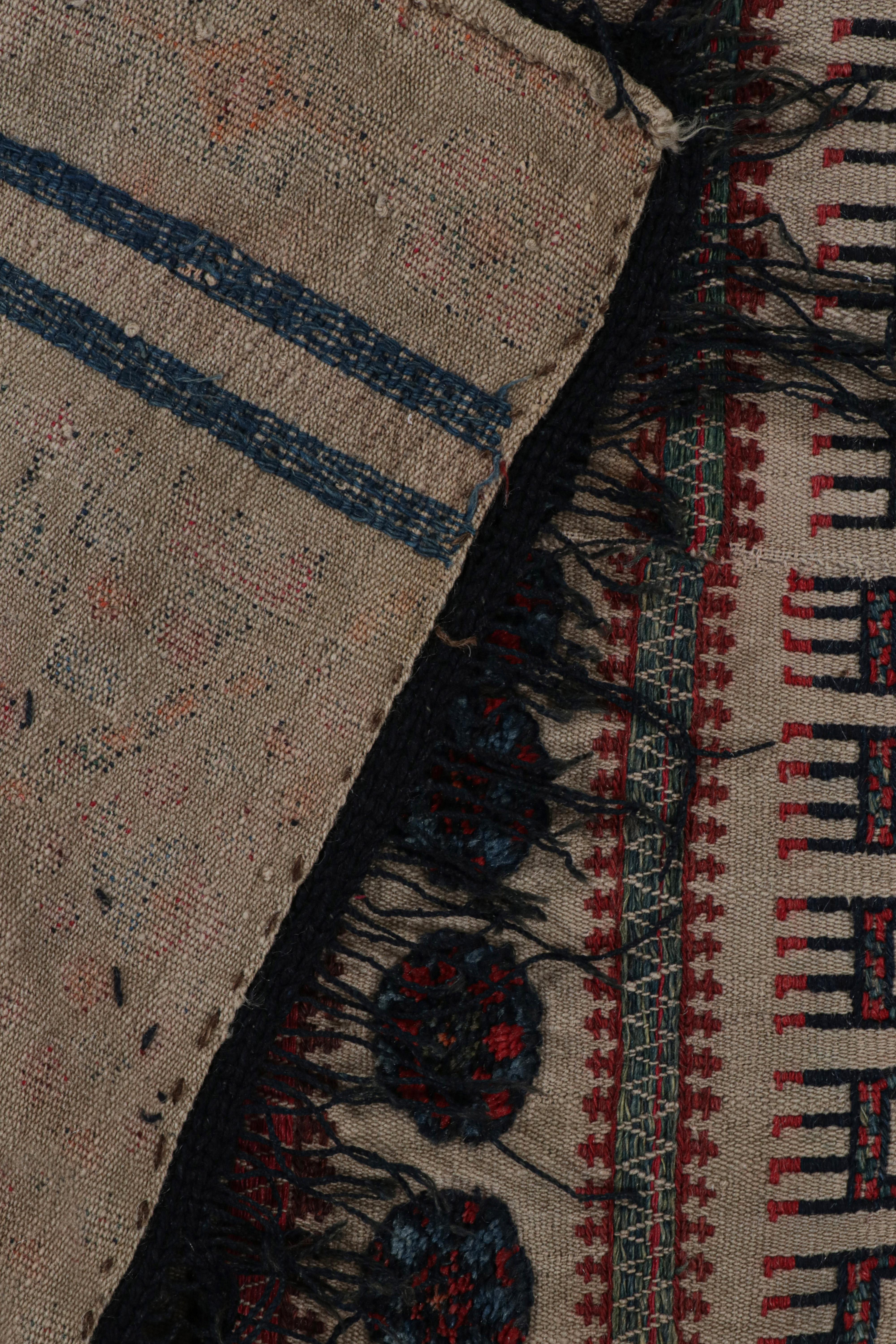 Antike persische Pferdedecke mit bunten geometrischen Mustern, von Rug & Kilim (Spätes 19. Jahrhundert) im Angebot