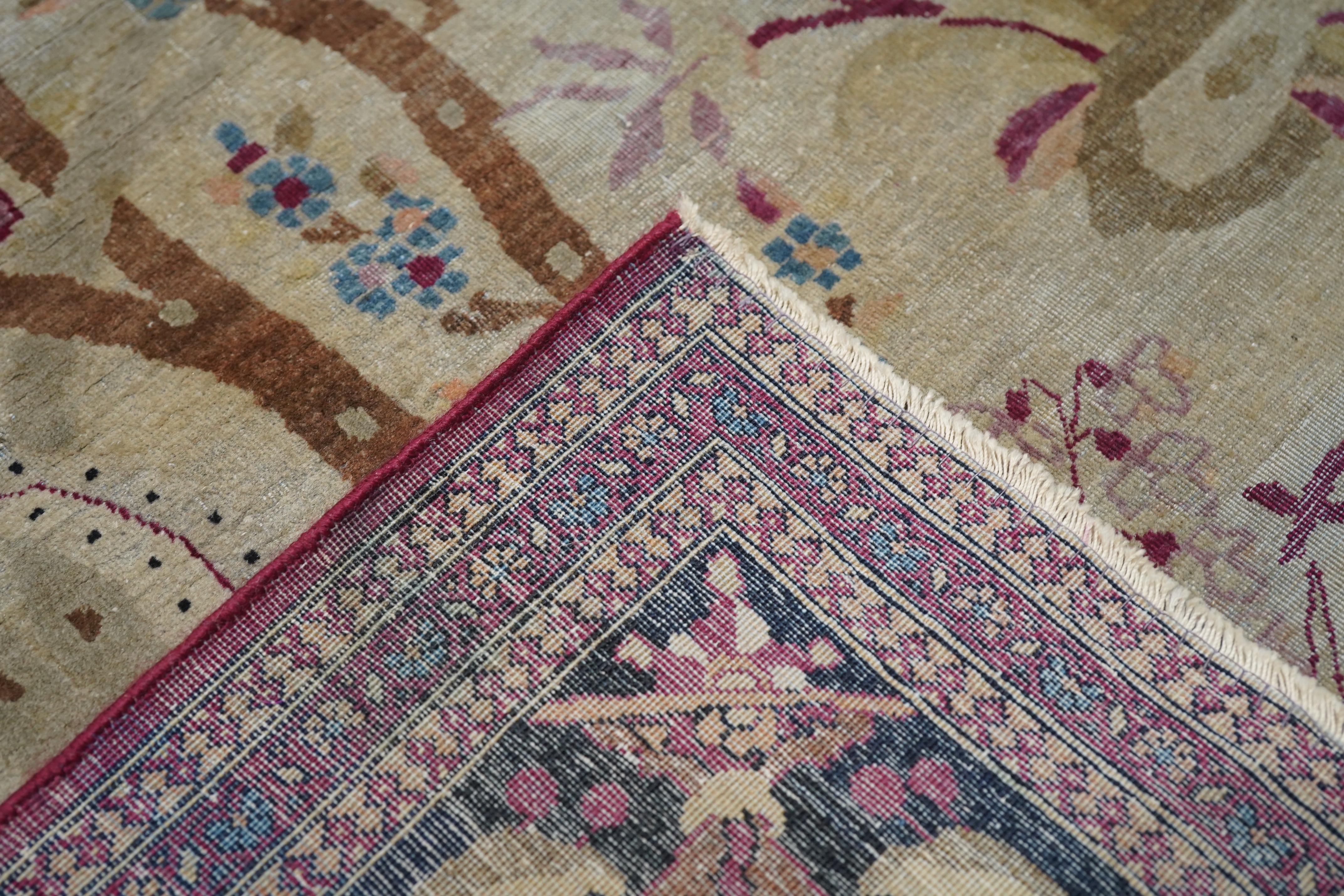 20th Century Antique Persian Isfahan (Ahmad) Area Rug 4'3