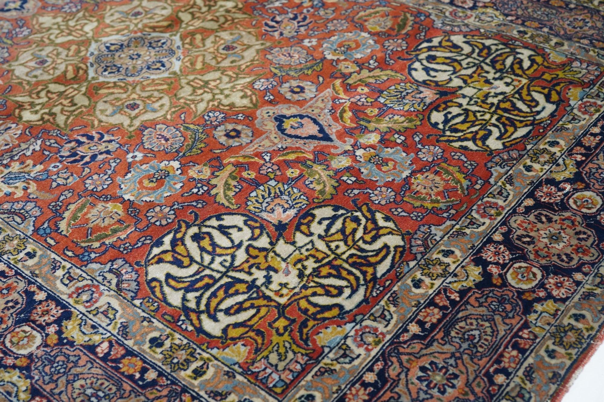 Fina Alfombra Persa Antigua Isfahan 4'6'' x 6'7'' Anudado a mano en venta