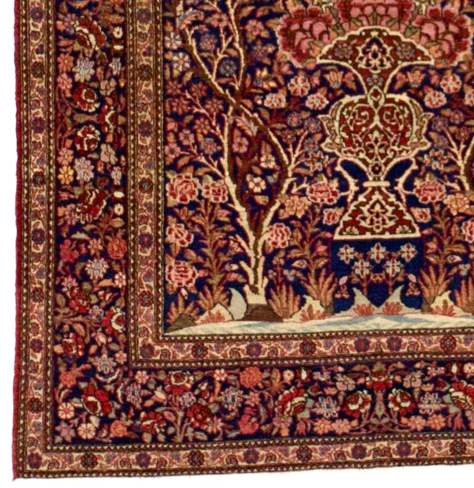Tapis persan antique Isfahan One of Pair 4'5