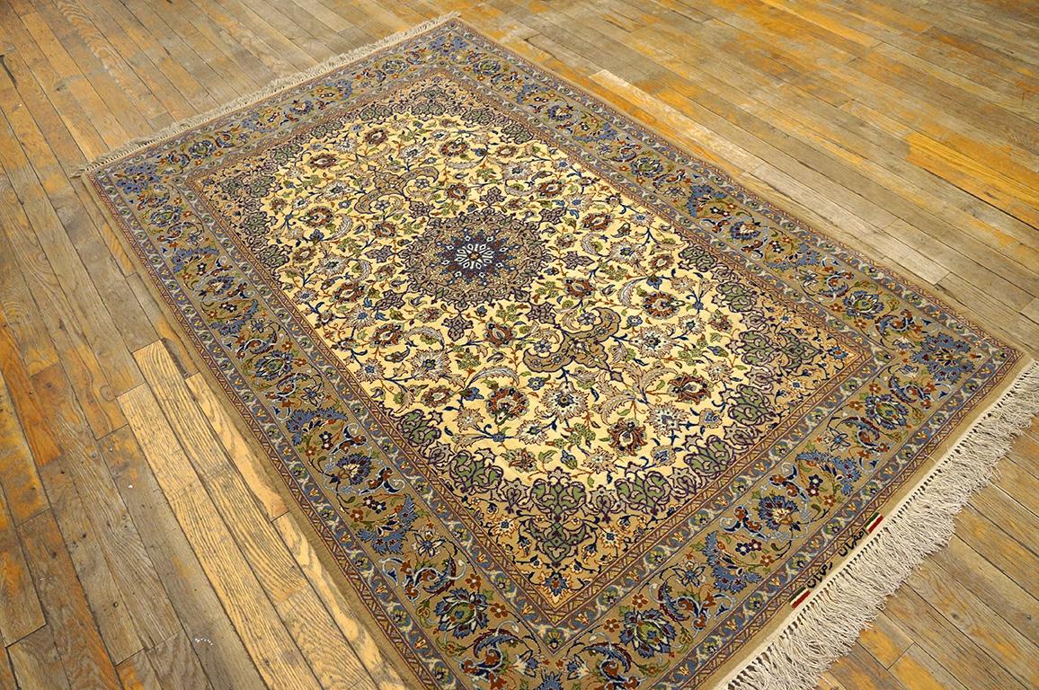Annodato a mano Tappeto persiano Isfahan della metà del XX secolo ( 3' 7