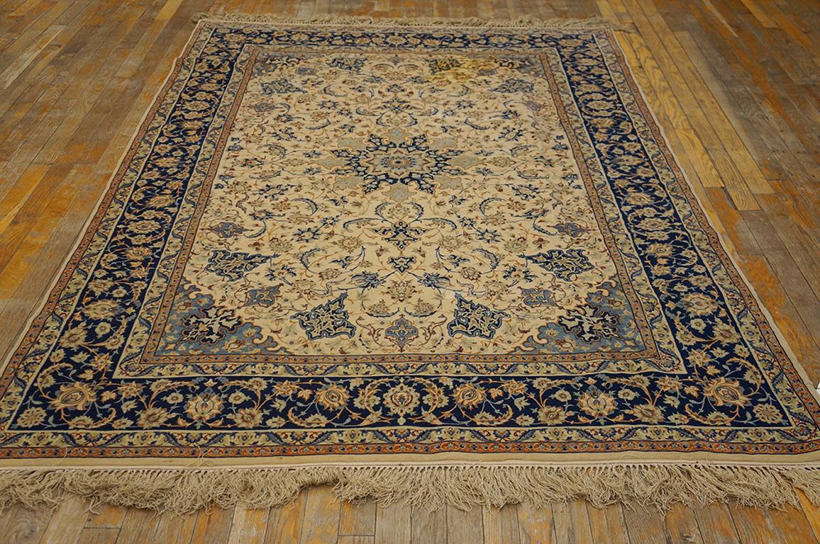 Antique Persian Isfahan rug, Size: 5' 1'' x 7' 4''.