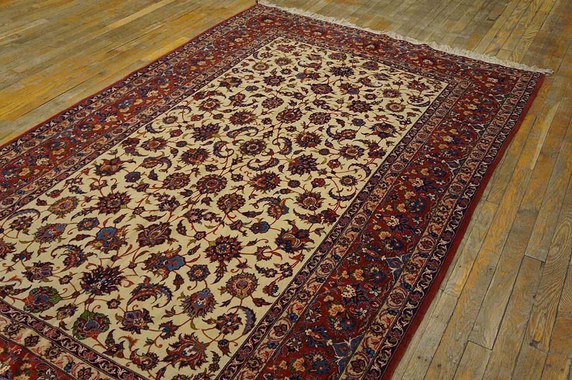 Persischer Isfahan-Teppich aus der Mitte des 20. Jahrhunderts ( 5'1