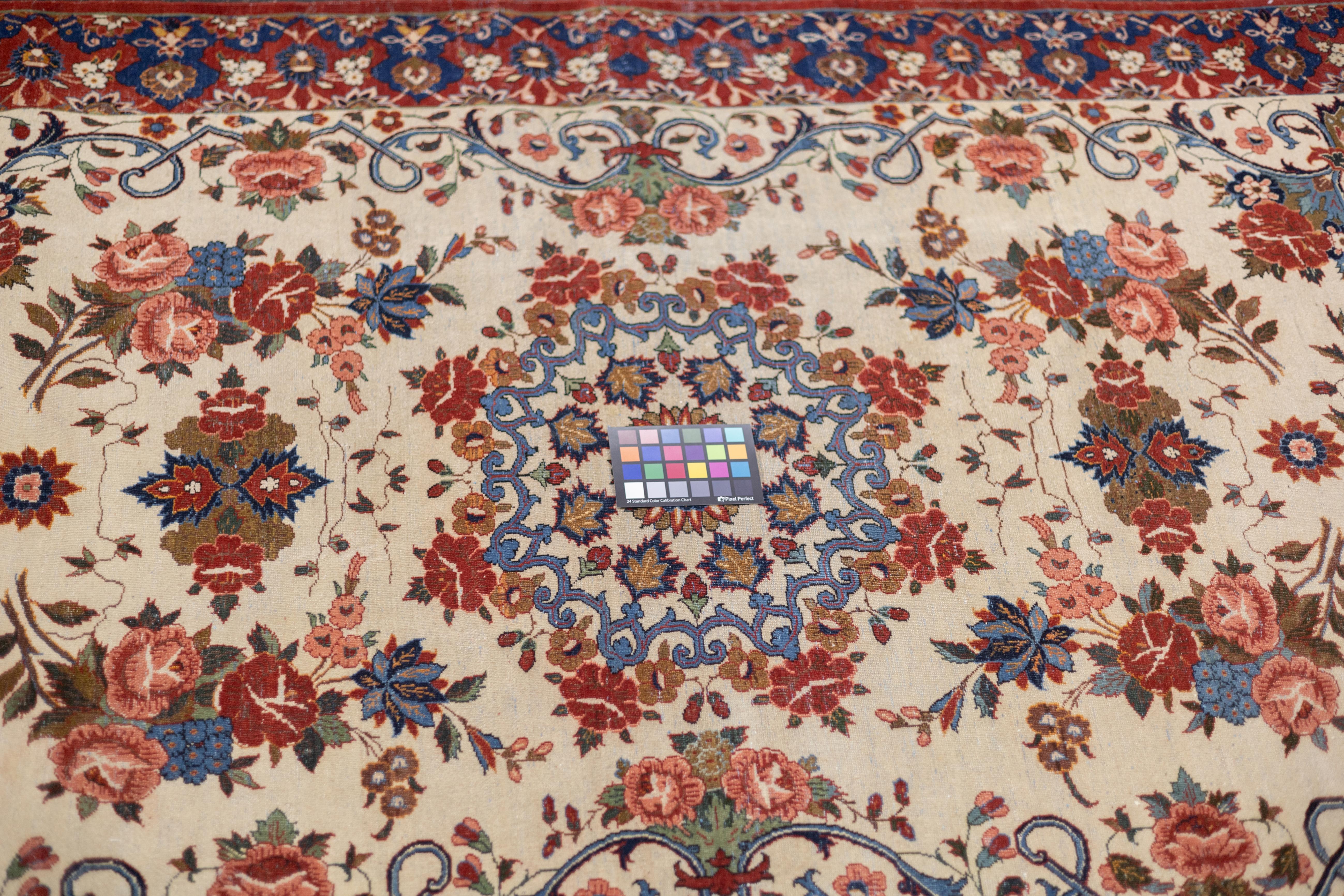 Antiker persischer Isfahan-Teppich 5'0