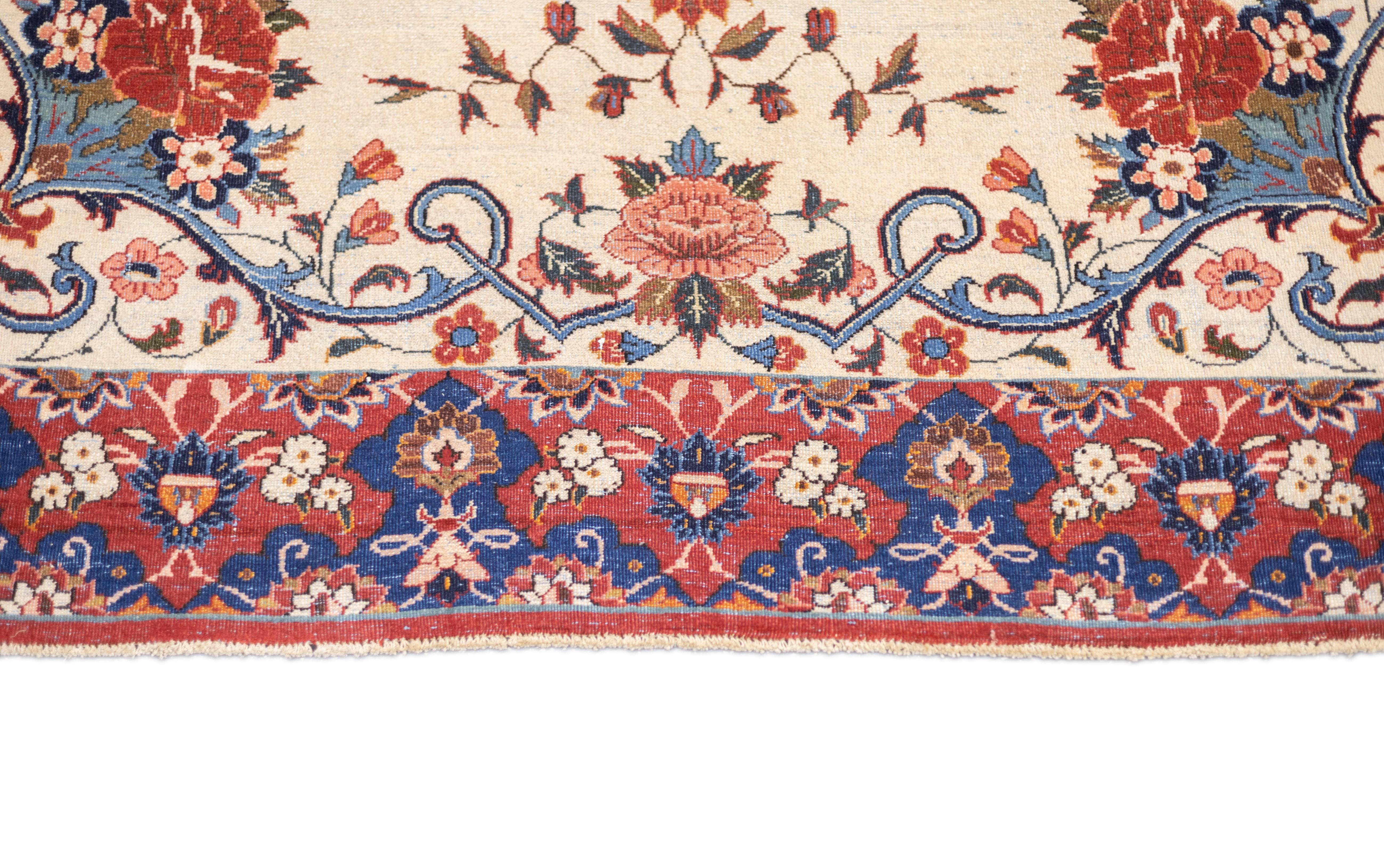 Antiker persischer Isfahan-Teppich 5'0