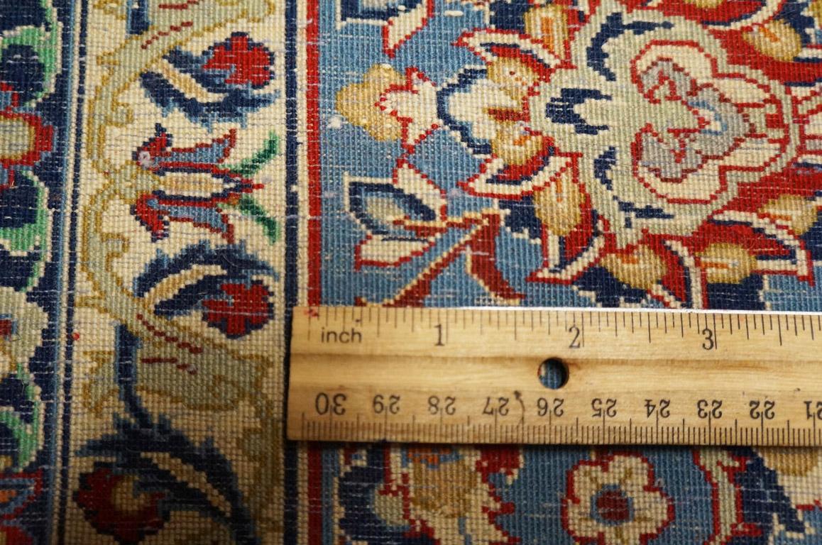 Mid-20th Century Antique Persian Isfahan Rug 5' 3