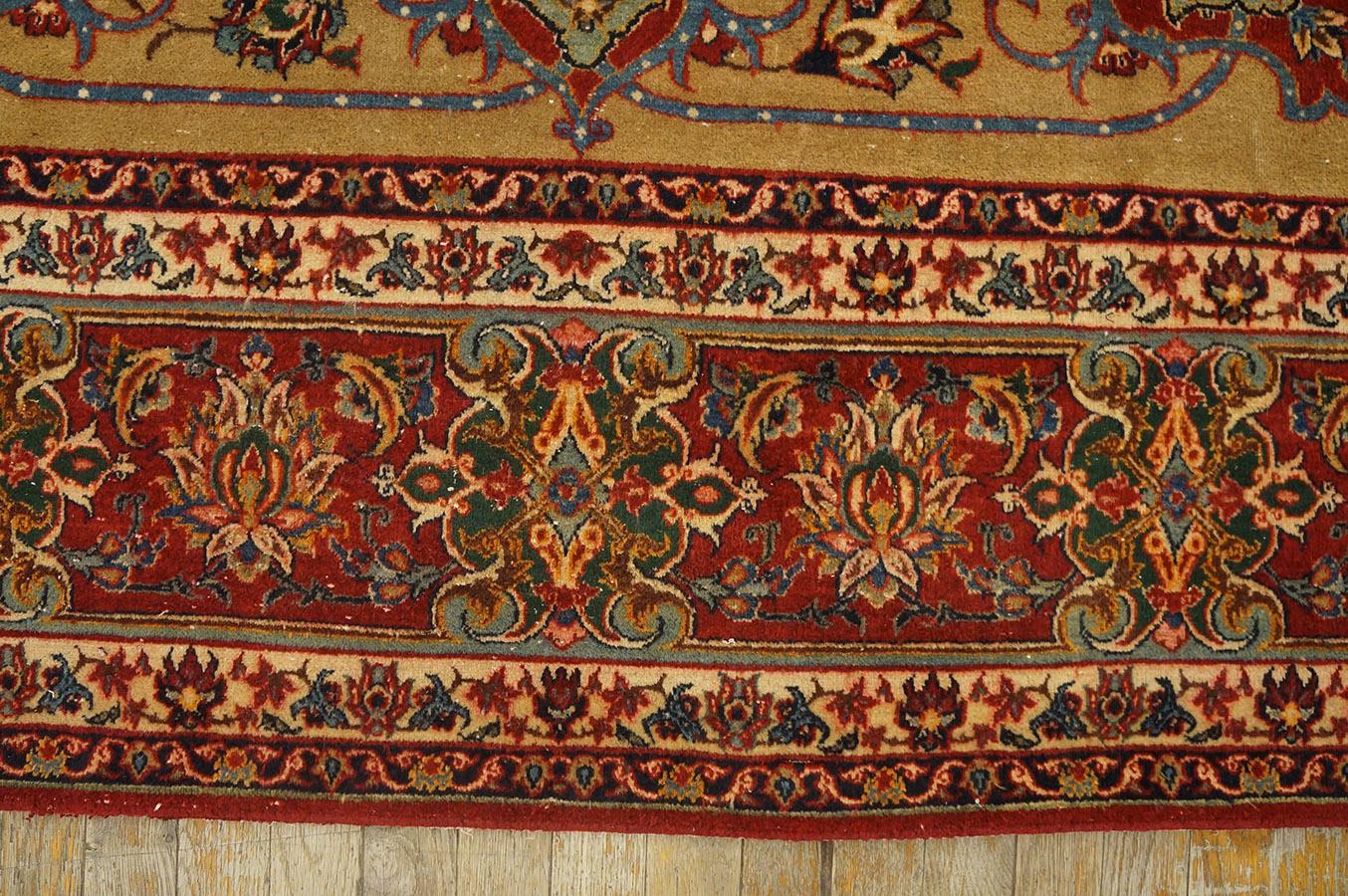 1930s Persian Isfahan Carpet ( 6'7'' x 10'4'' - 200 x 315 ) For Sale 6