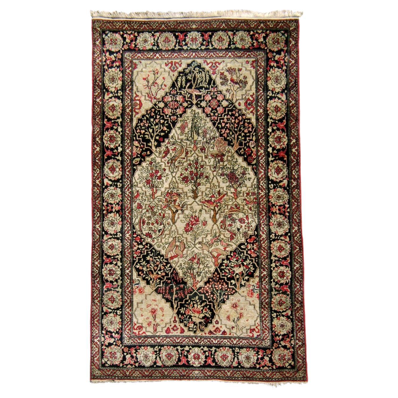 Antique Persian Isfahan Rug, Early 20th Century For Sale