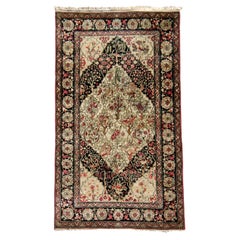 Antique Persian Isfahan Rug, Early 20th Century