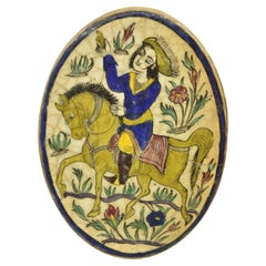 Antike persische Iznik Qajar-Keramik-Töpferei im Qajar-Stil, ovaler Kachel, blaues Pferd, Reiter, C3