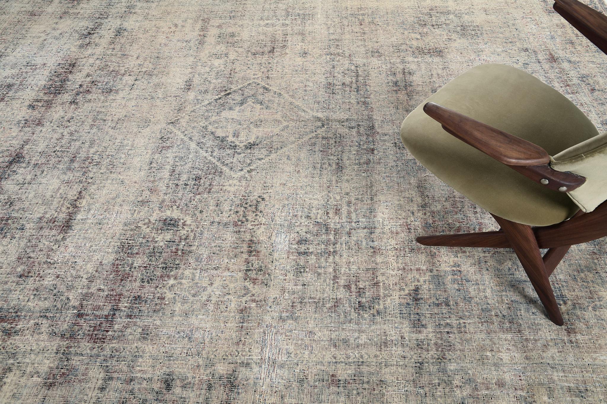 Rug Number
32039
Size
9' 0