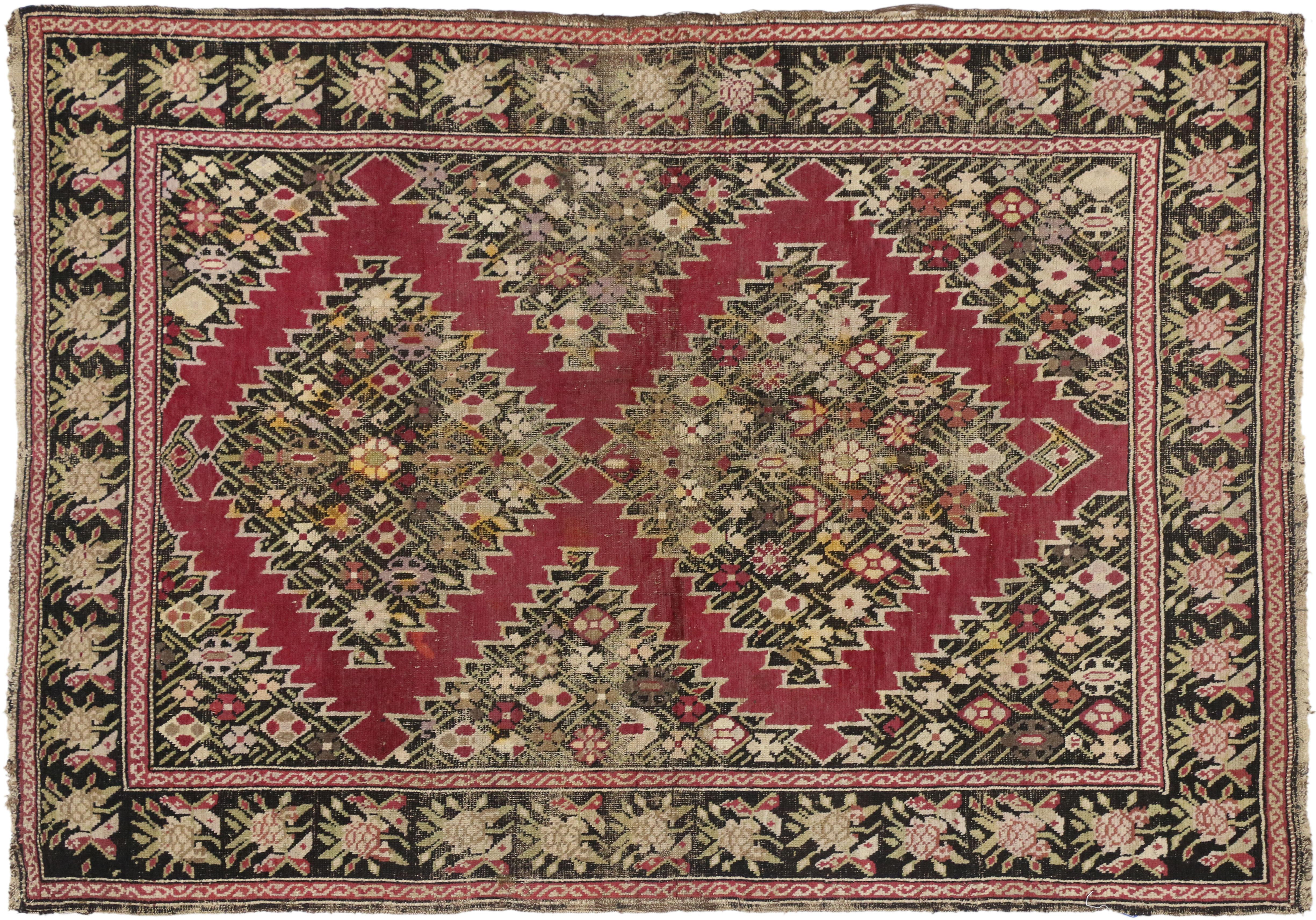 20th Century Antique Persian Karabakh Rug, Persian Gharabagh Accent Rug with Old World Style For Sale