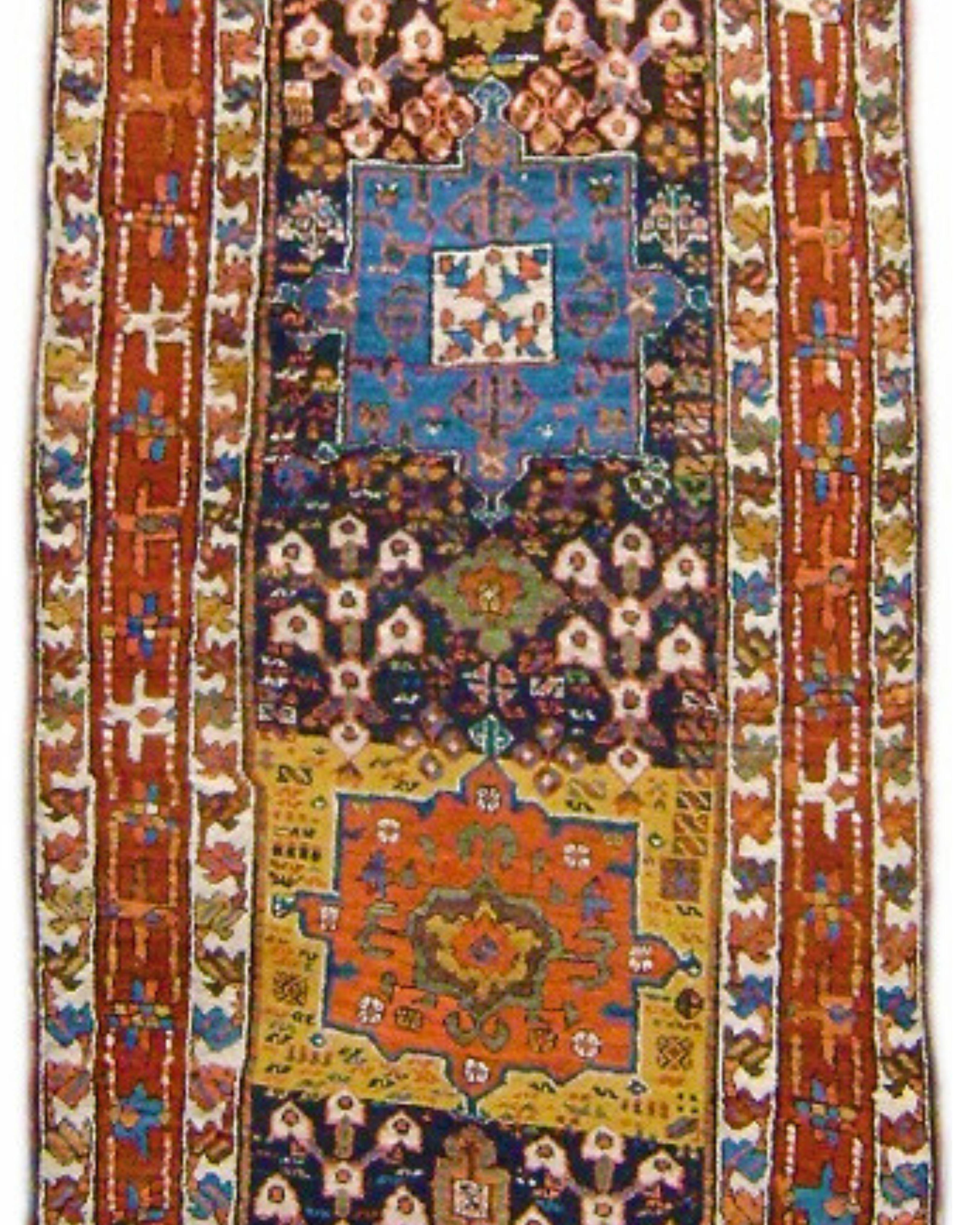 Tissé à la main Tapis persan antique Karadagh, 19e siècle en vente
