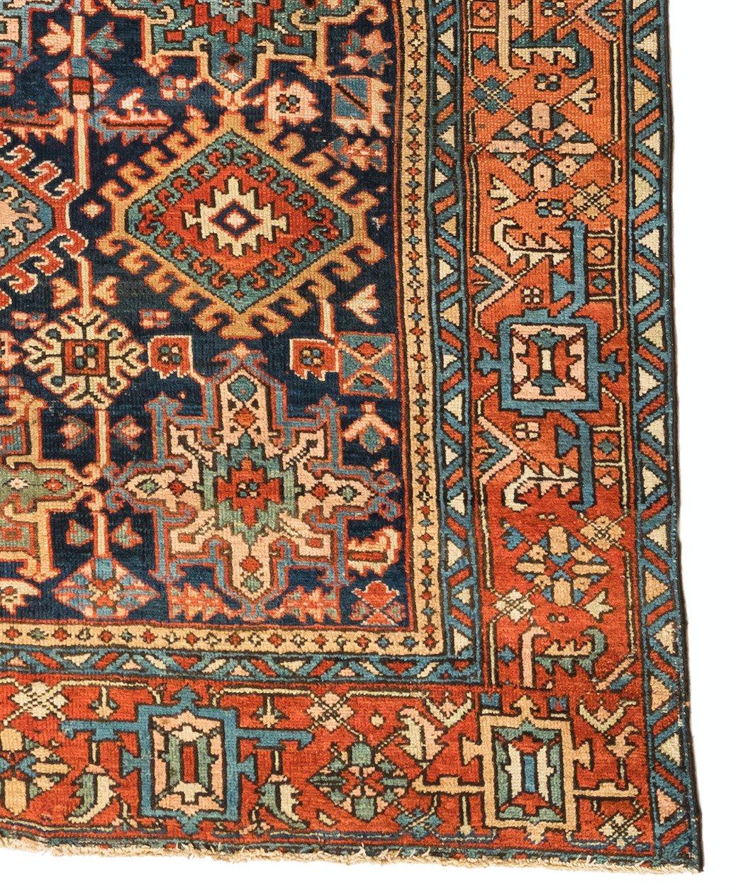 Antiker persischer Rot-Grün-Marine Geometrischer Stammes-Teppich Karaja (Persisch) im Angebot