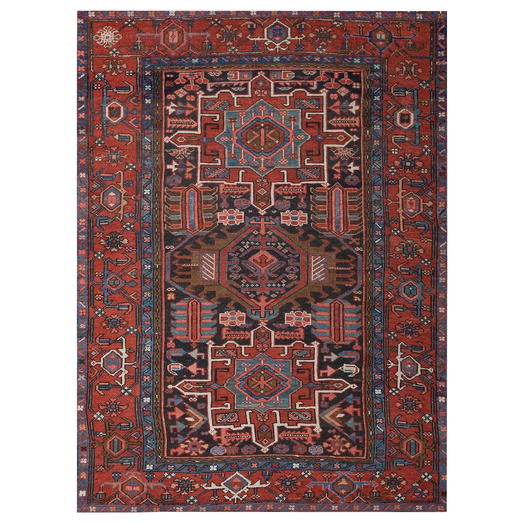 Anfang des 20. Jahrhunderts N.W. Persischer Karajeh-Teppich aus Karajeh ( 4'6" x 6' - 137 x 183)