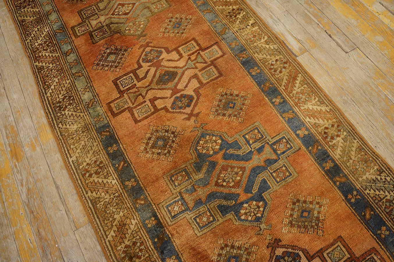 Early 20th Century N.W. Persian Karajeh Carpet ( 2'10'' x 17'10'' - 85 x 545 ) For Sale 1