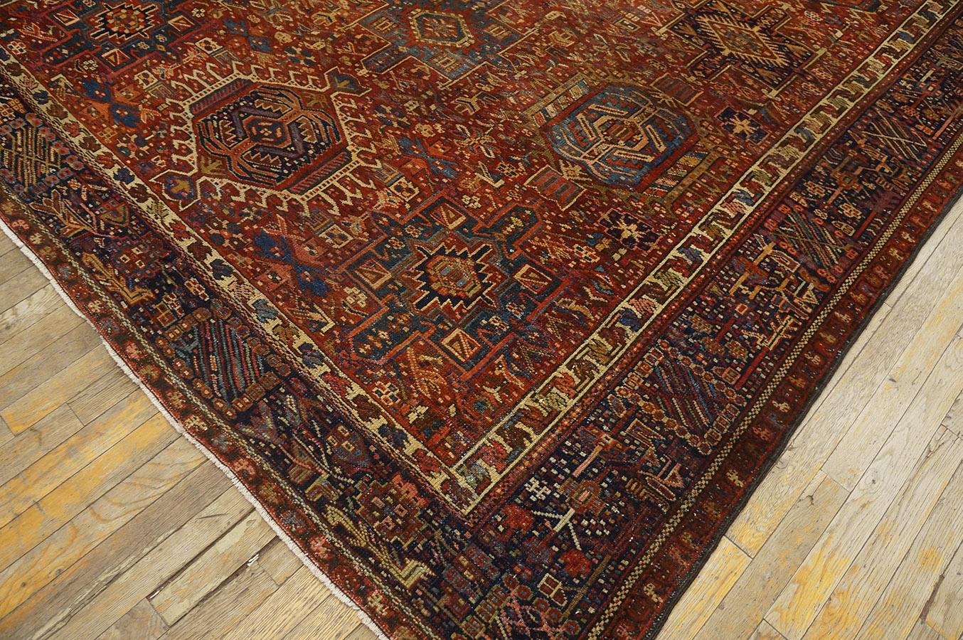 Antiker persischer Karajeh-Teppich 7' 4'' x 16' 0'' (Handgeknüpft) im Angebot