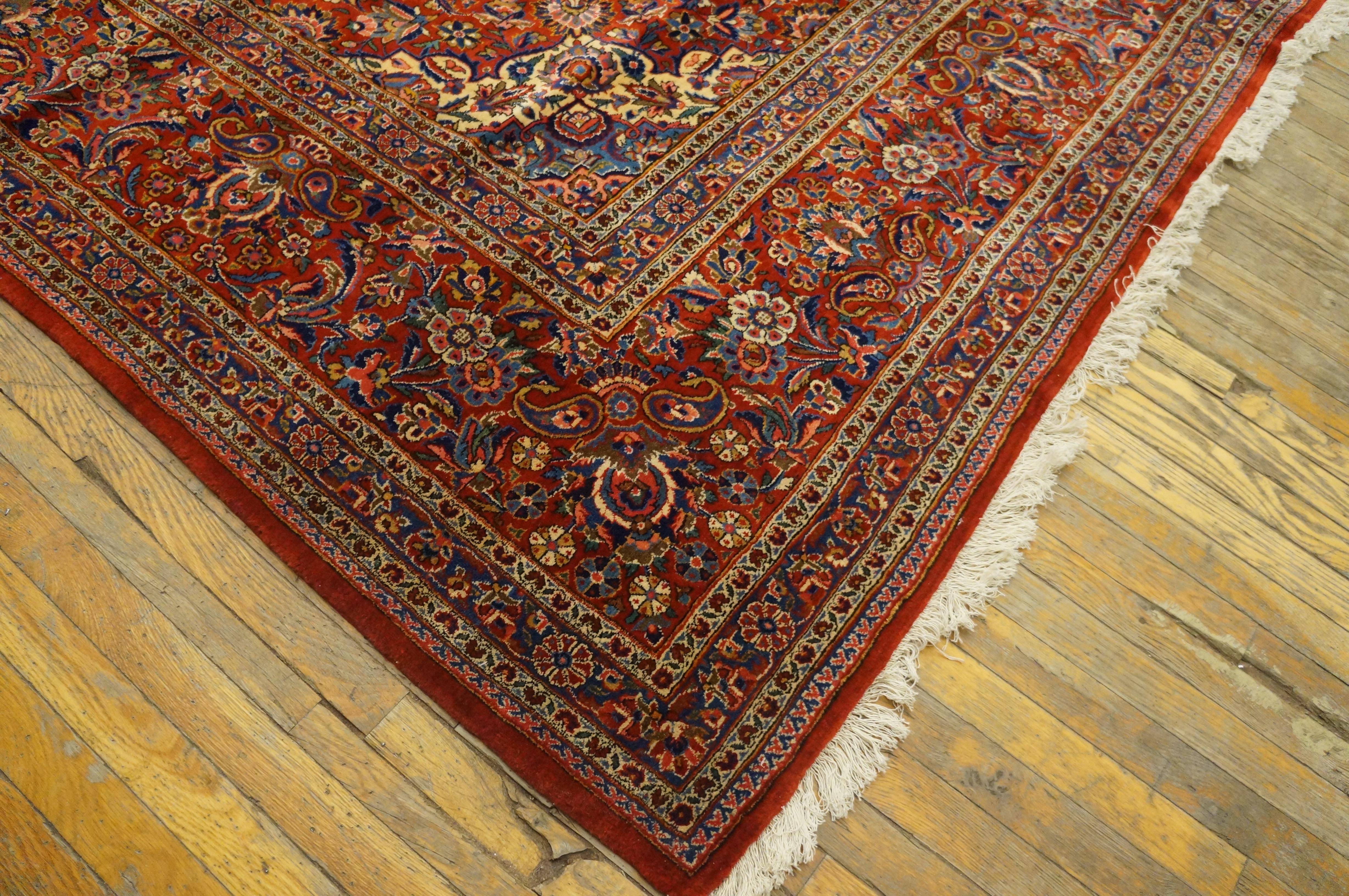 Mid-20th Century Antique Persian Kashan For Sale