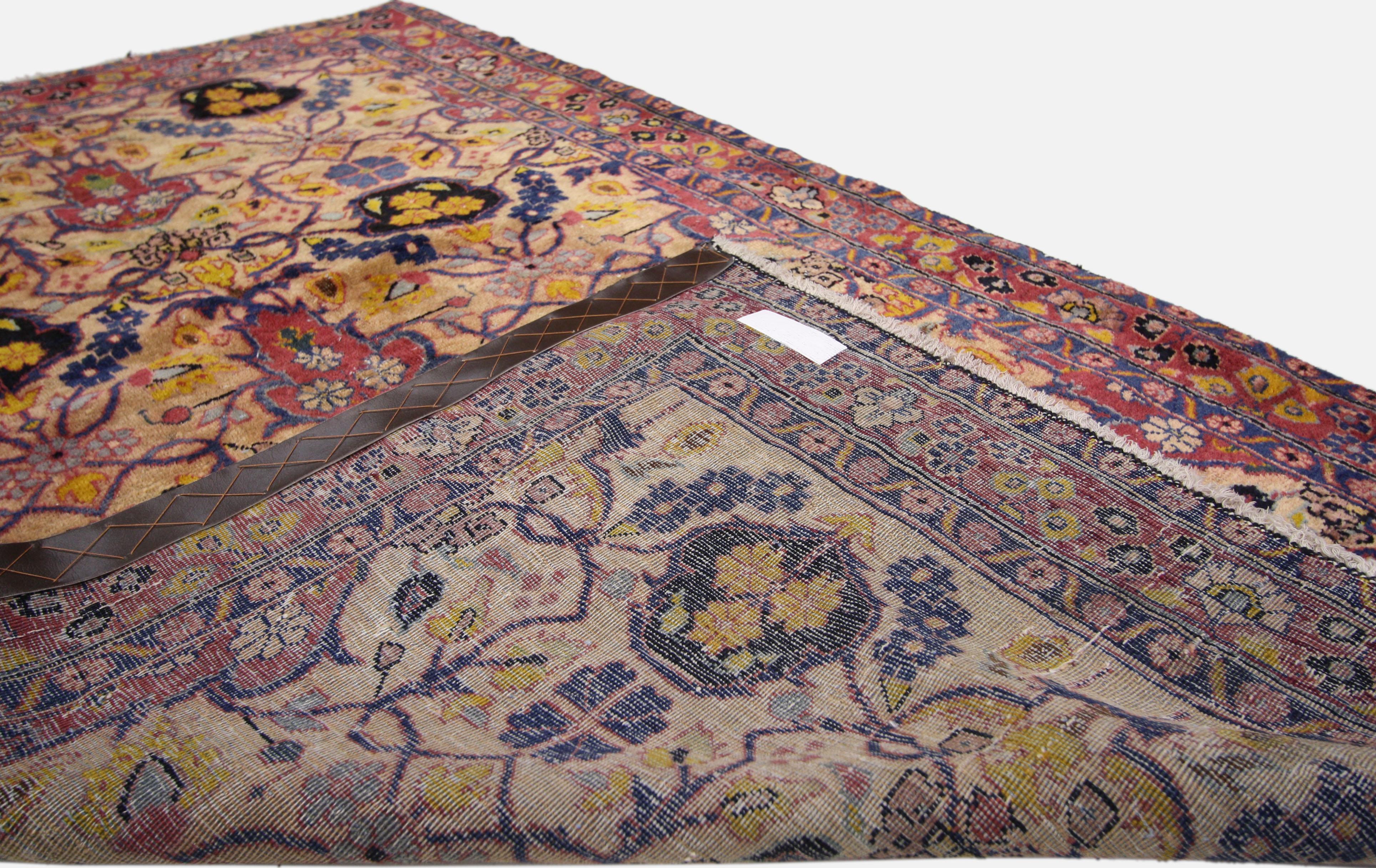 20th Century Antique Persian Kashan Accent Rug, Foyer or Entry Rug