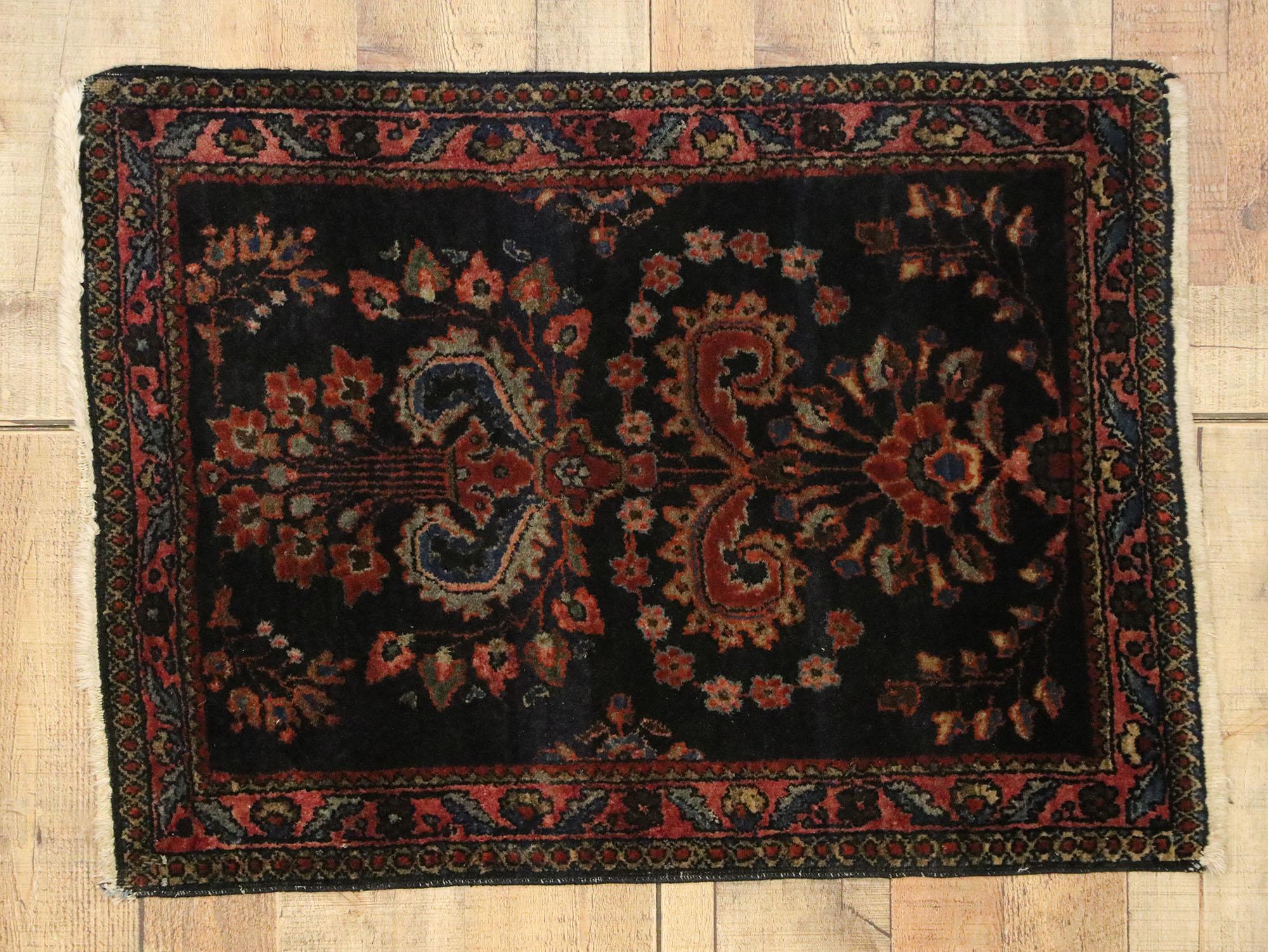 Wool Antique Persian Mohajeran Sarouk Rug with Old World Victorian Style For Sale