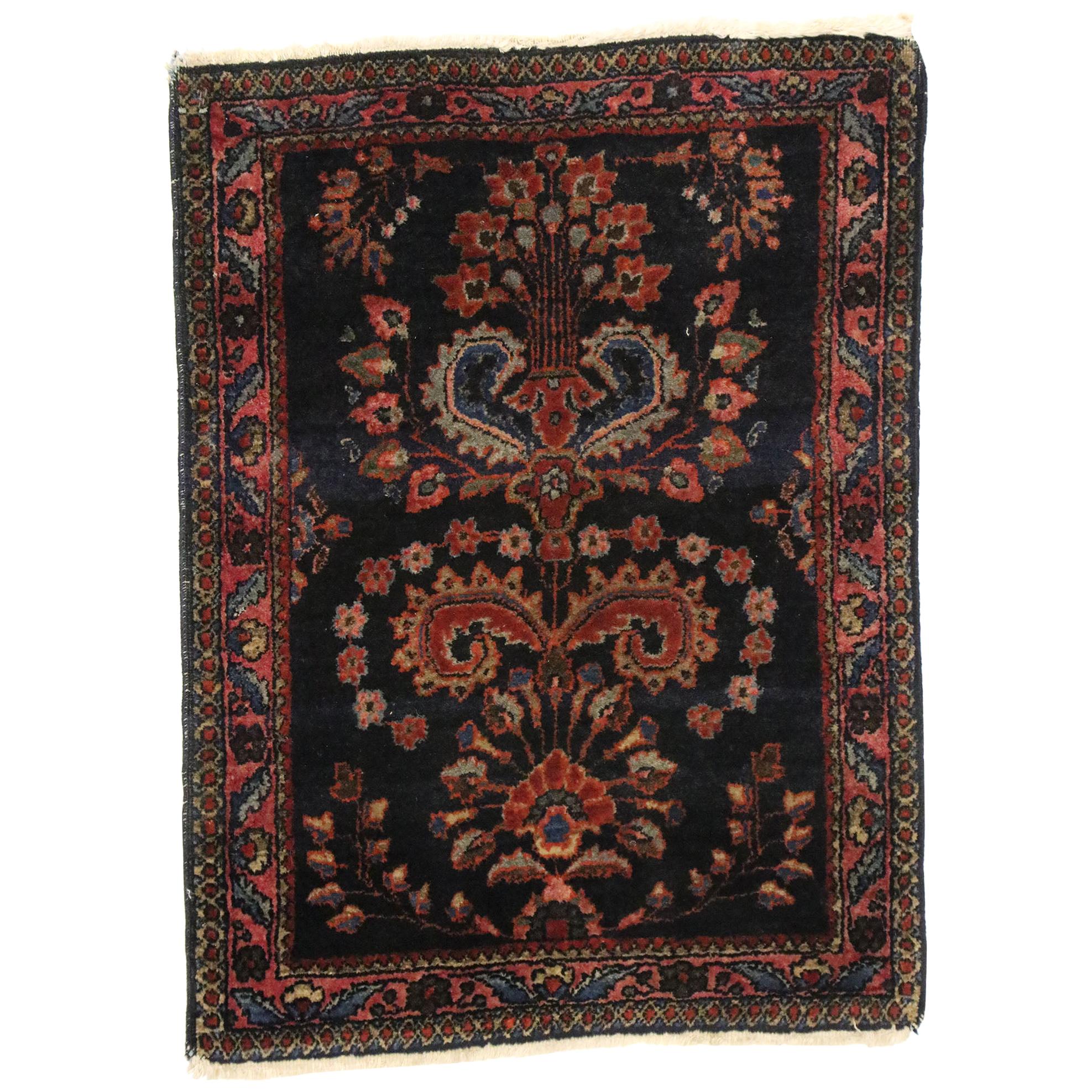 Antique Persian Mohajeran Sarouk Rug with Old World Victorian Style For Sale