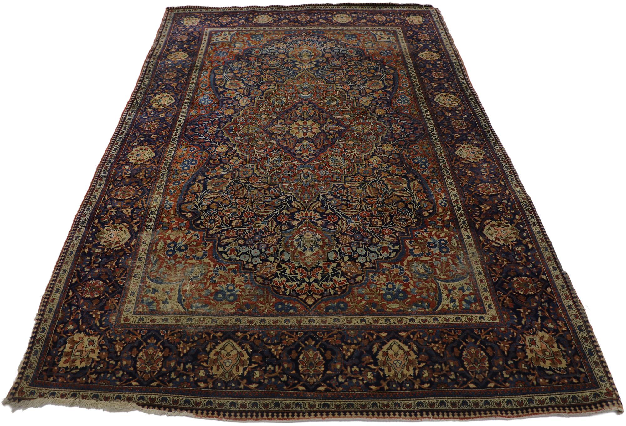 Hand-Knotted Antique Persian Kashan Rug, Austere Elegance Meets Relaxed Familiarity For Sale