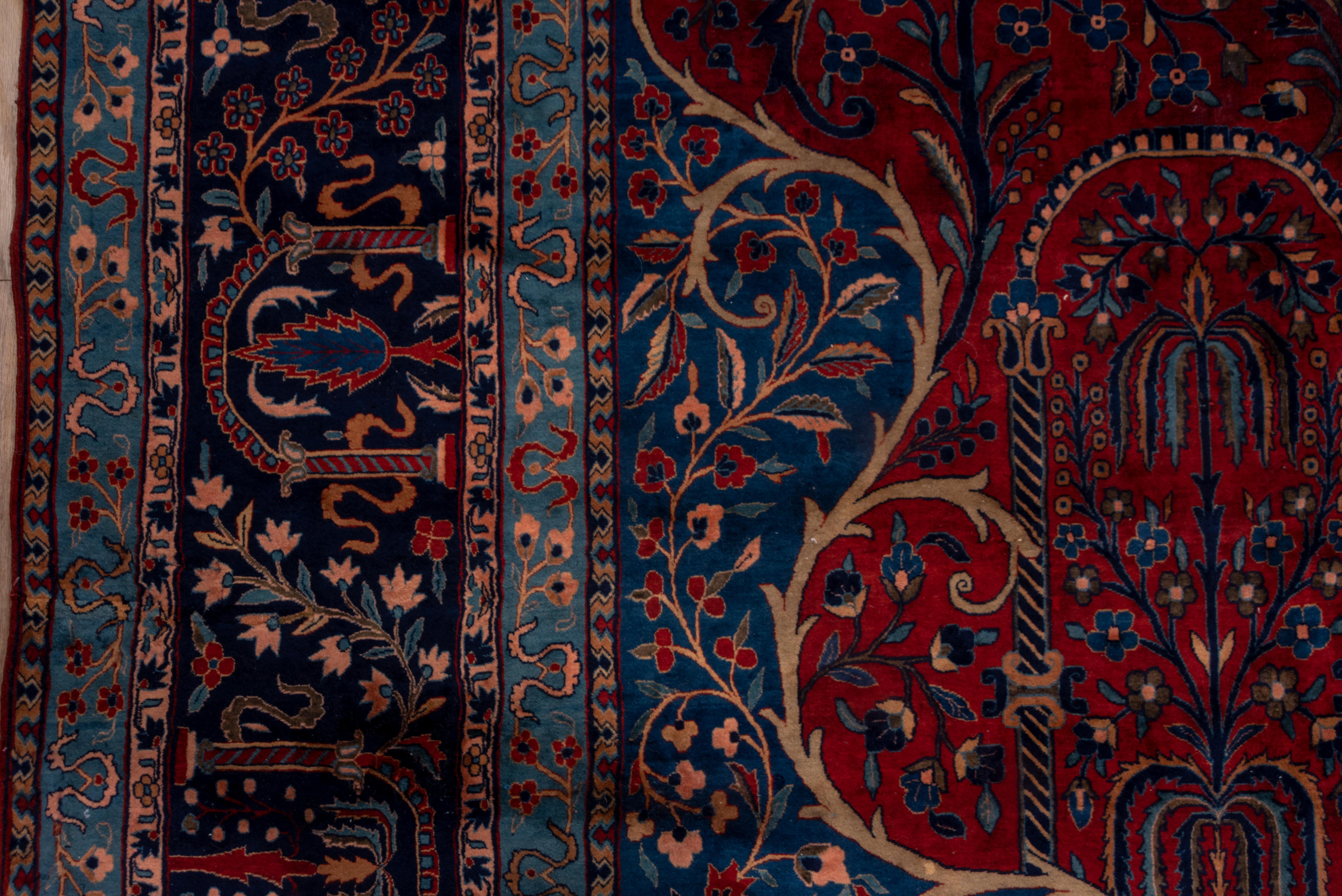 Antique Persian Kashan Mansion Carpet, circa 1920s For Sale 1