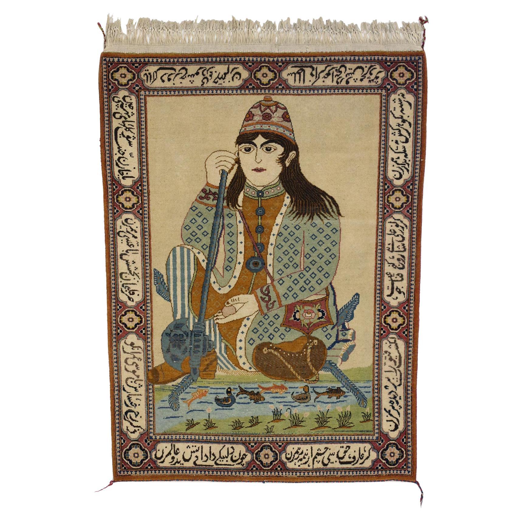 Antiker persischer Kashan-Bilderteppich, Dervish in einem Gartenteppich, Wandbehang im Angebot