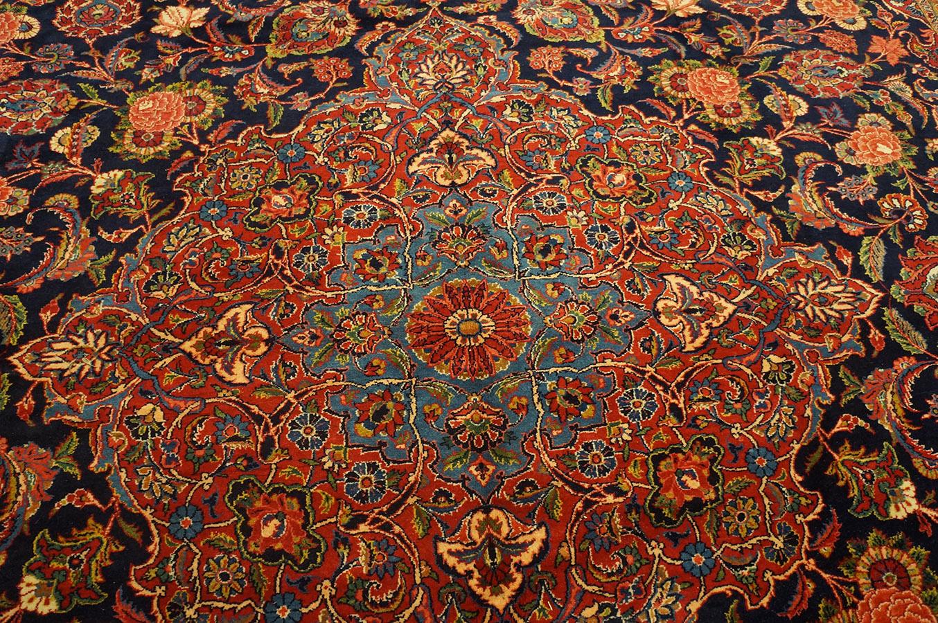 1930s Persian Kashan Carpet ( 10' 4'' x 14' - 315 x 425 cm ) For Sale 7