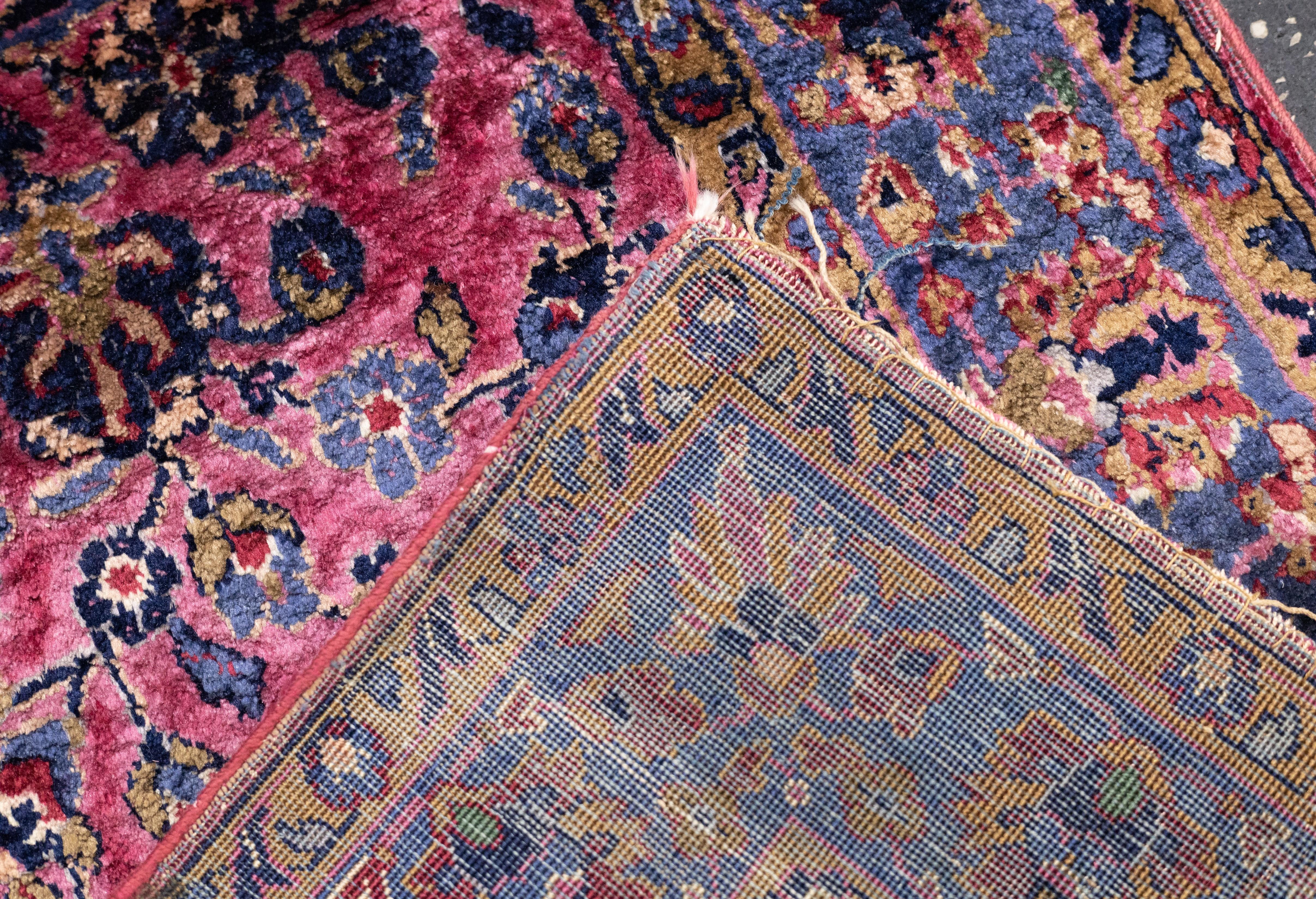Antiker persischer Kashan-Teppich 1'11'' x 5'11'' (Seide) im Angebot