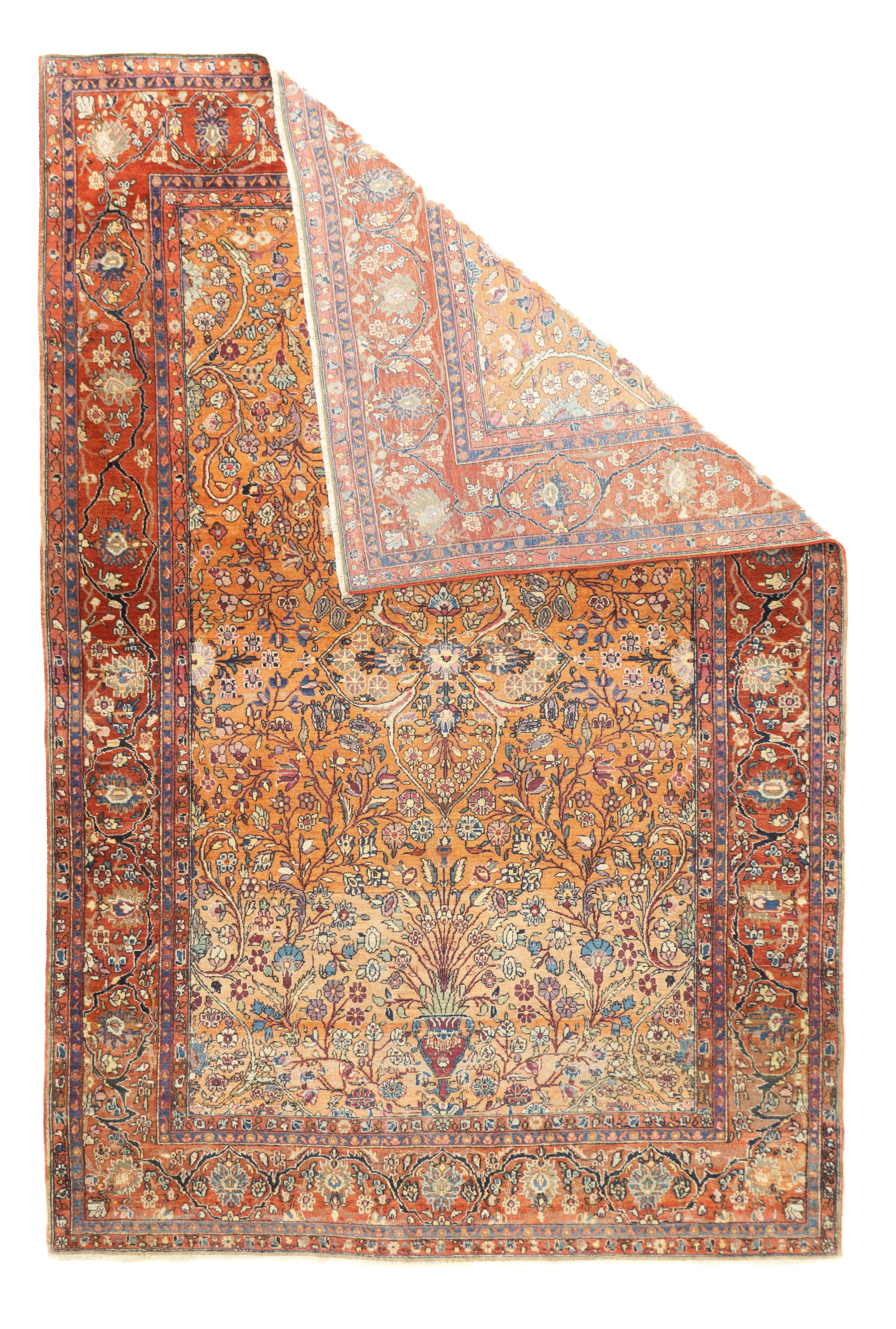 Antiker persischer Kashan-Teppich 4'6'' x 6'9''. Zentralpersische Stadt, bekannt für fein gewebte, raumhohe Teppiche und Streuteppiche mit dominanten Rot- und Marinetönen, Medaillonmustern und wirbelnden Palmetten. Wolle und ein paar Seidenstücke.