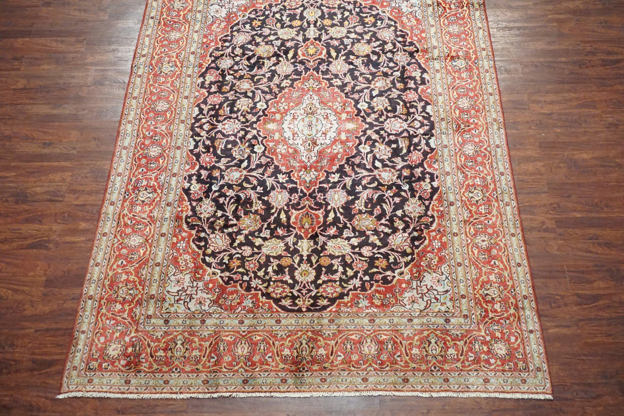 Hand-Knotted Antique Persian Kashan Rug, circa 1940 For Sale