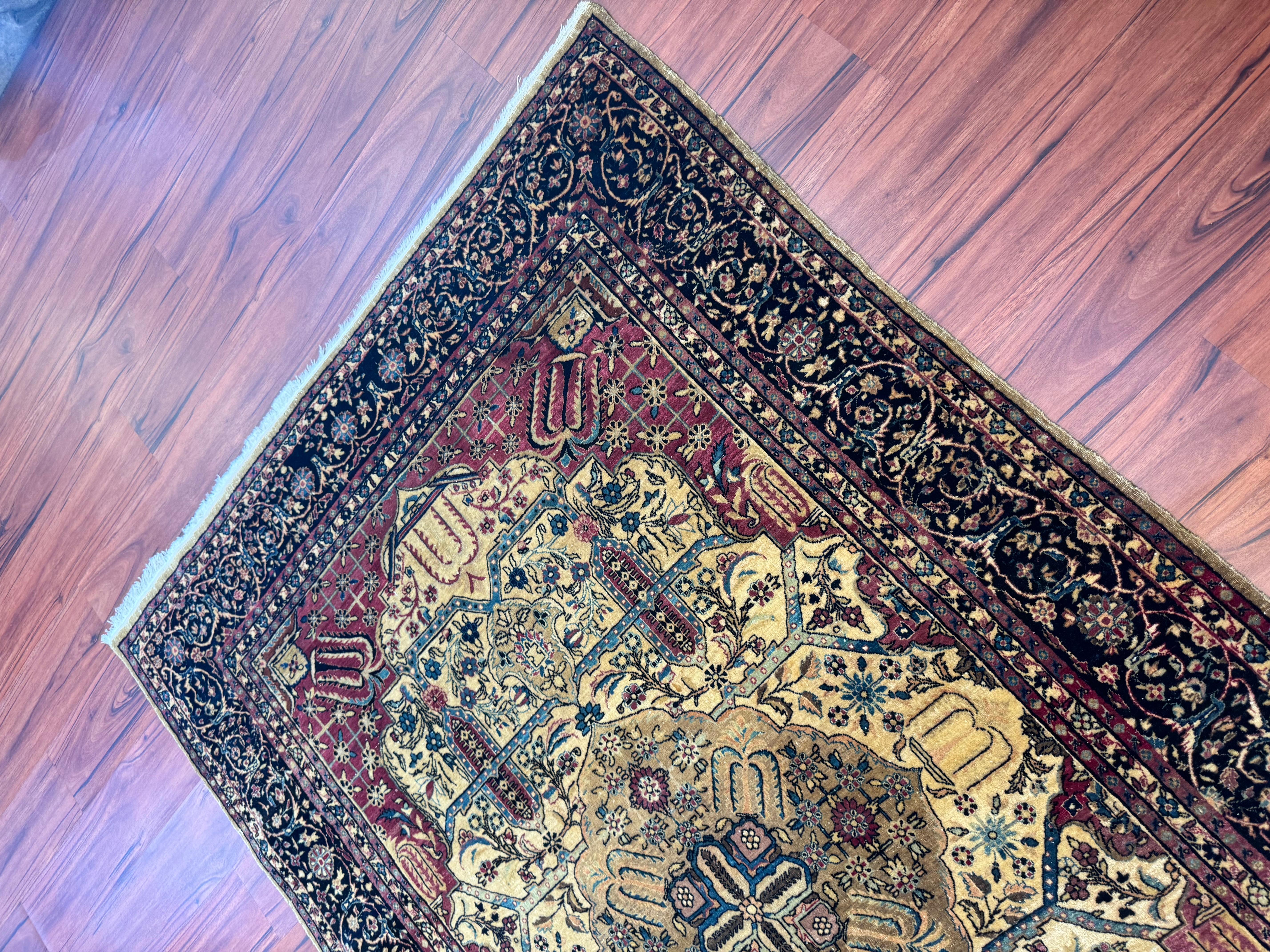 Antique Persian Kashan Rug For Sale 5