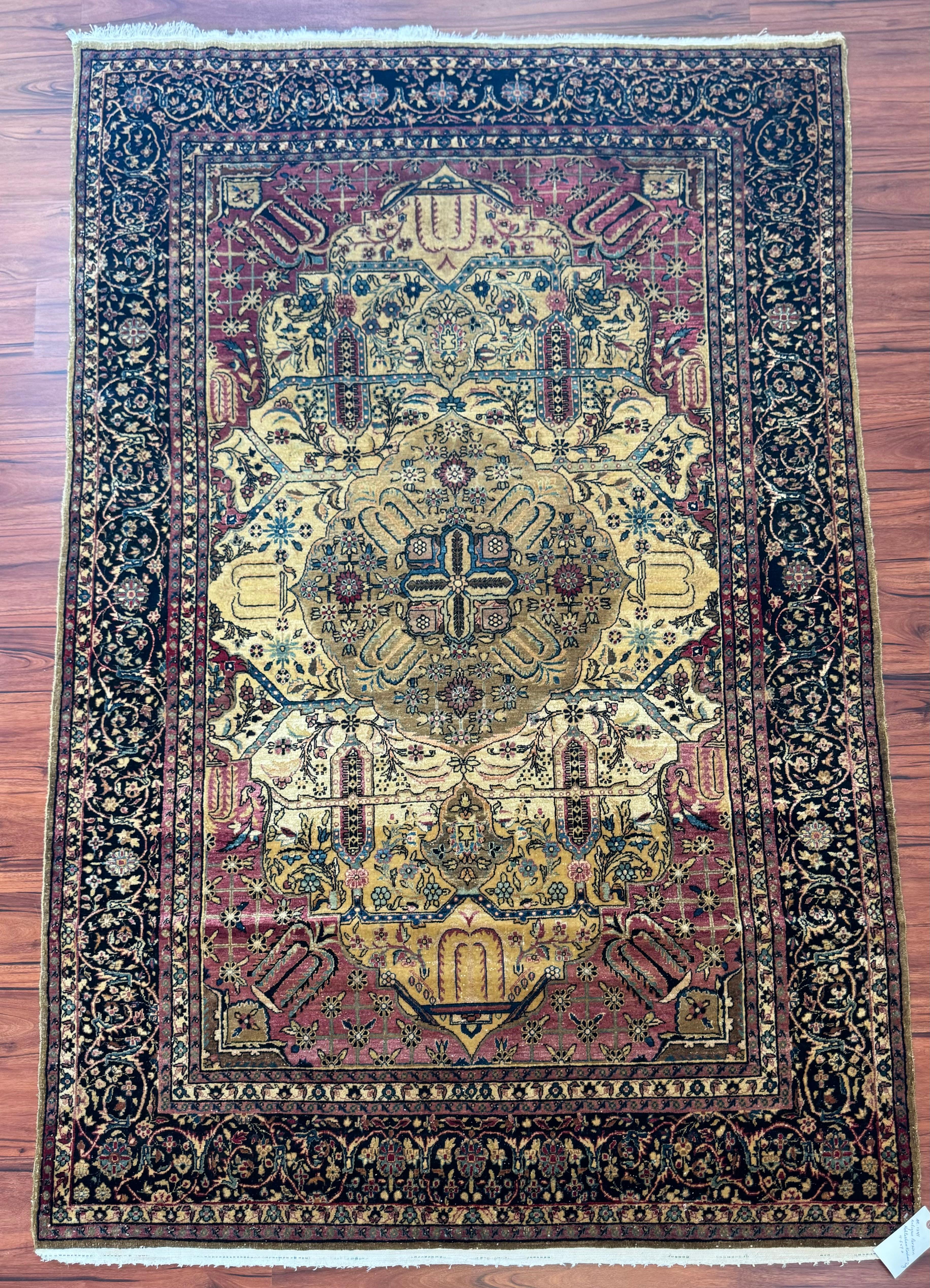 Antique Persian Kashan Rug For Sale 9