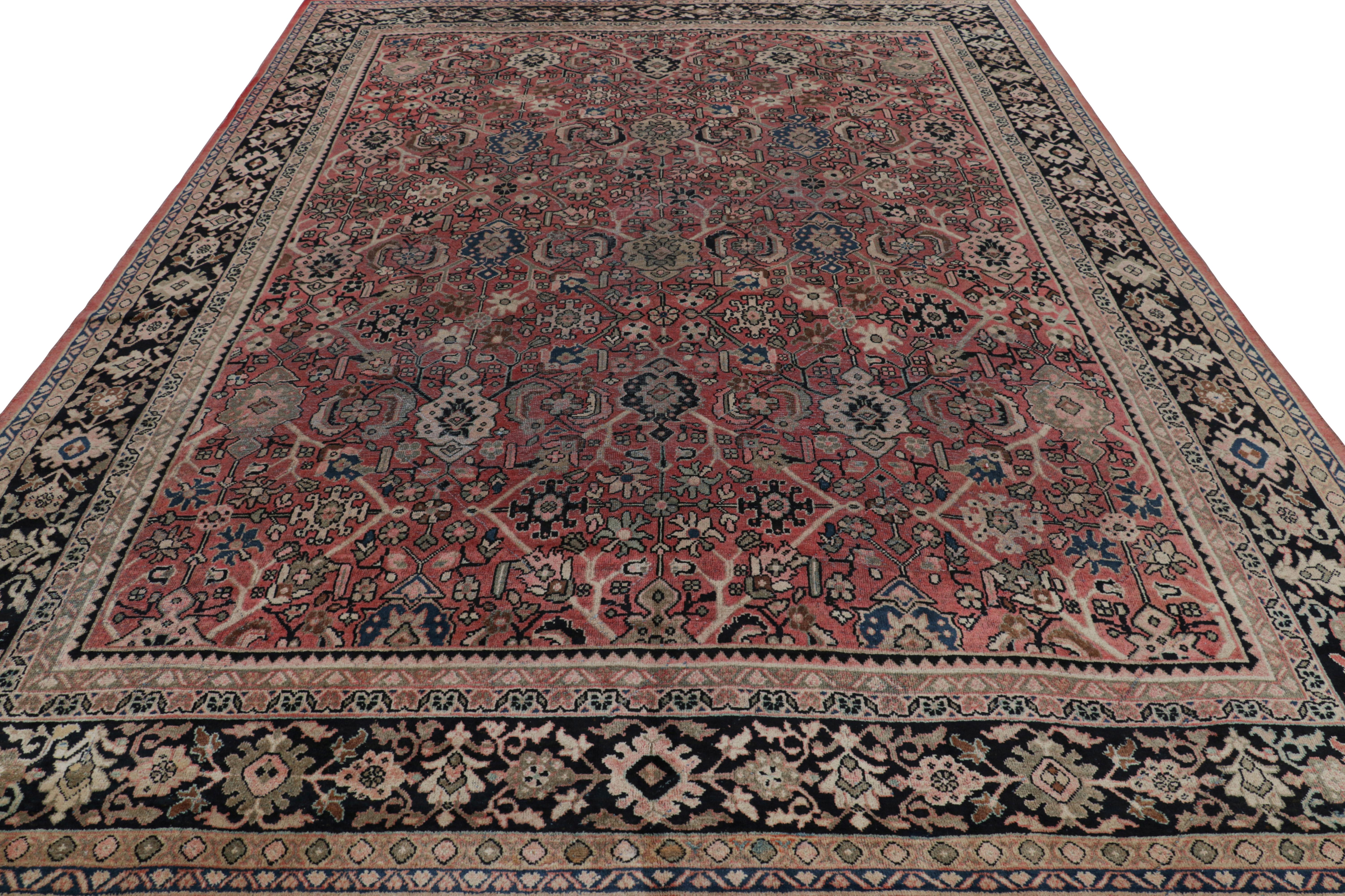Antiker persischer Kashan Teppich in Burgund mit floralen Mustern, von Rug & Kilim (Persisch) im Angebot