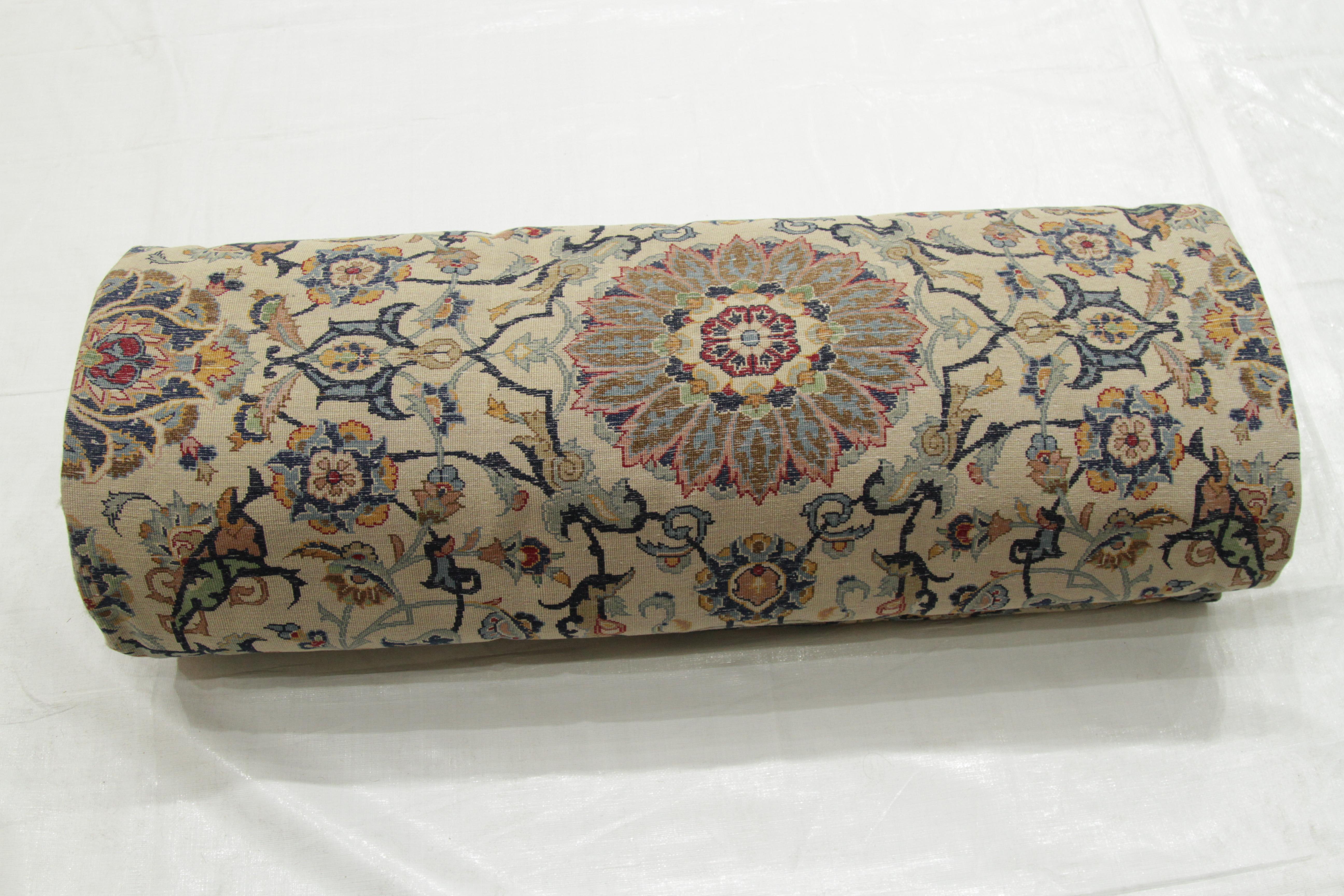 Tapis persan ancien de Kashan avec médaillons à fleurs sur fond ivoire, vers 1970 en vente 4