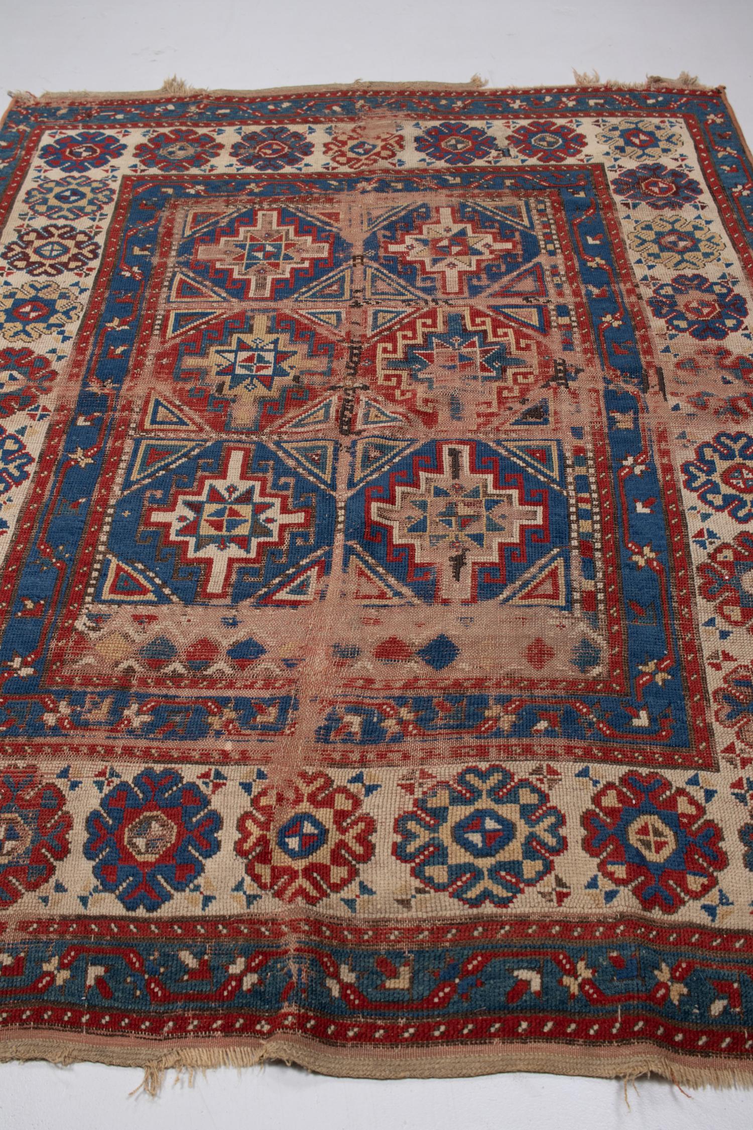 Antique Persian Kazak Rug In Good Condition For Sale In West Palm Beach, FL