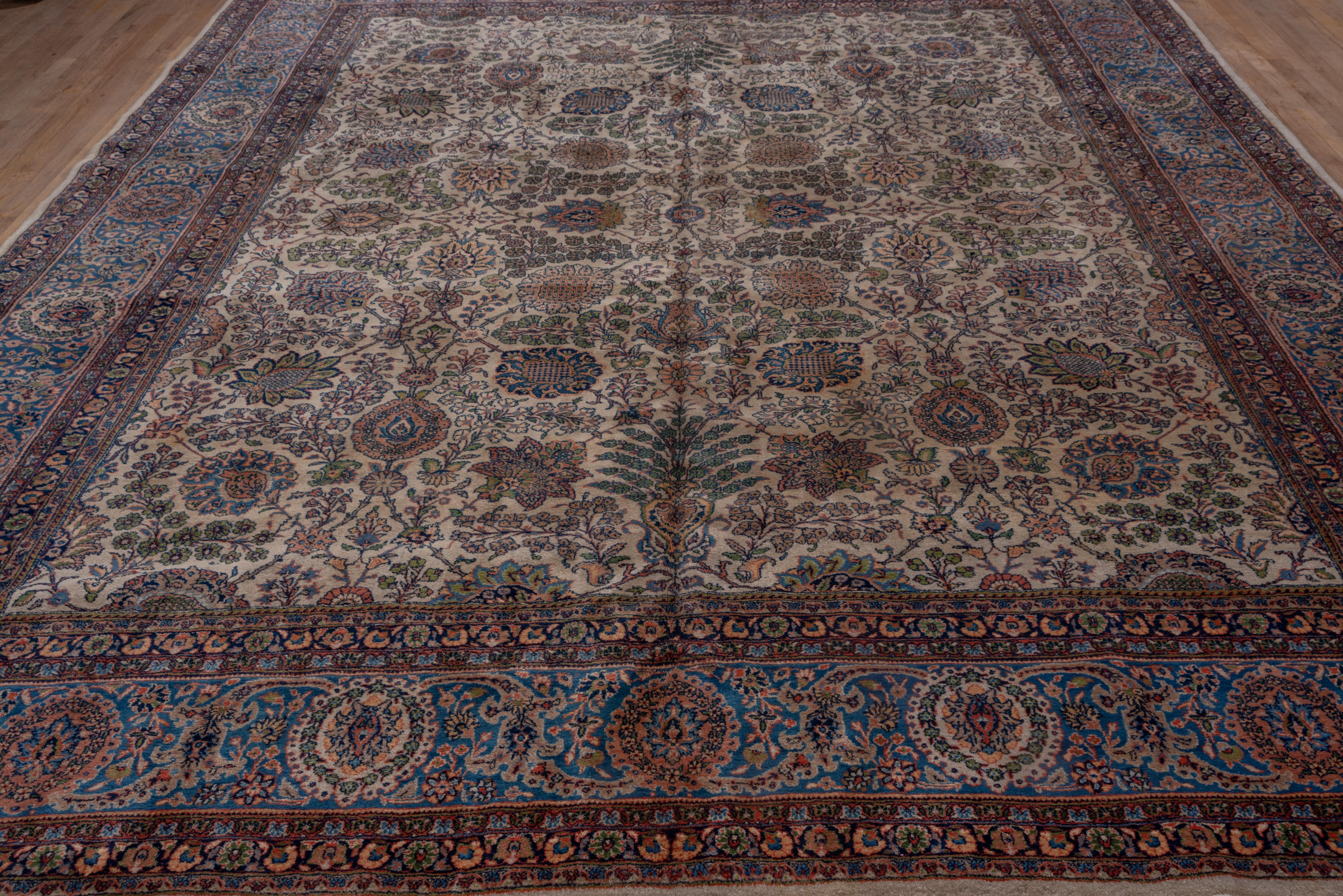 Kashan Antique Persian Kazvin Carpet, circa 1930s For Sale