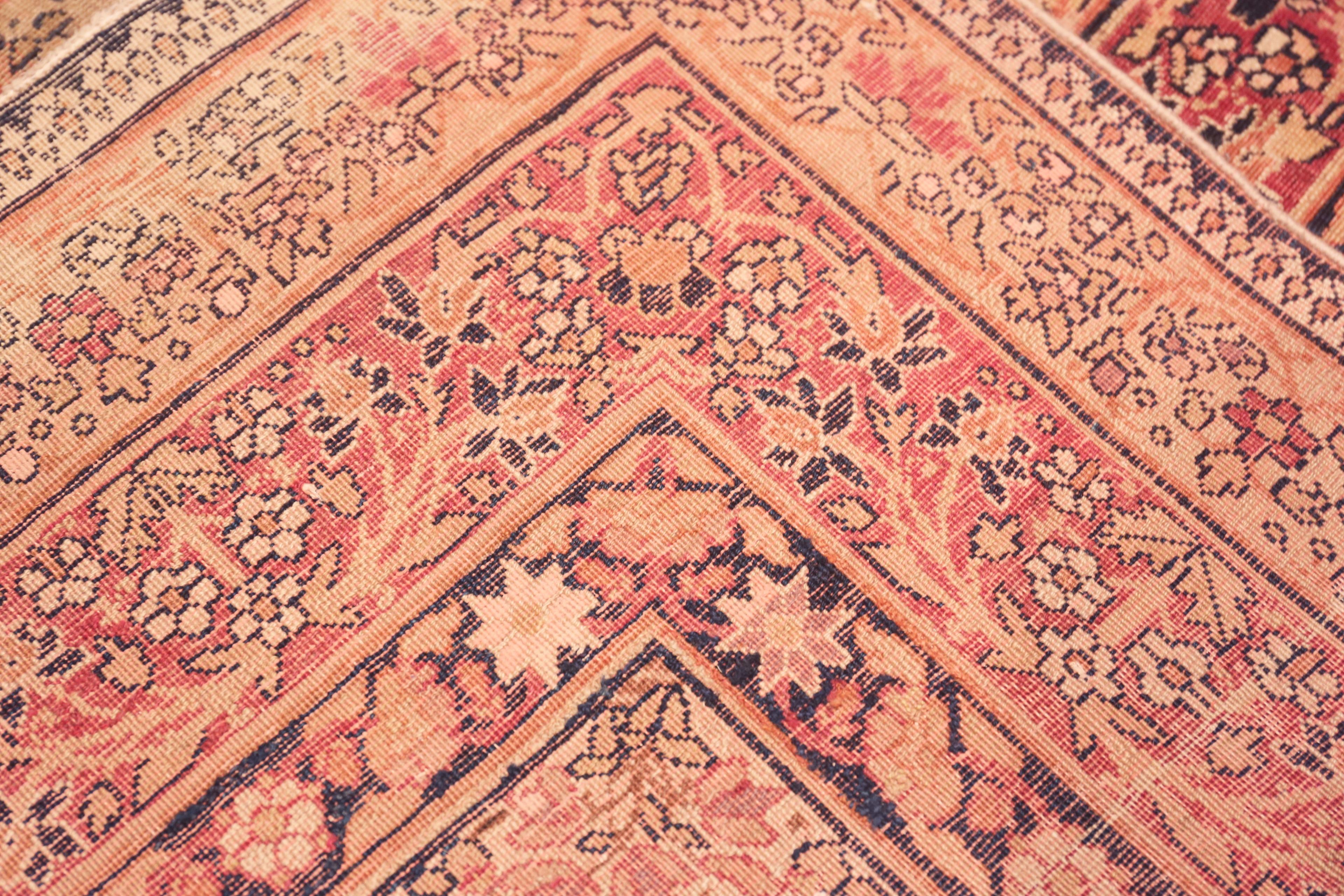 Antique Persian Kerman Area Rug. 10 ft 10 in x 14 ft 4 in For Sale 1