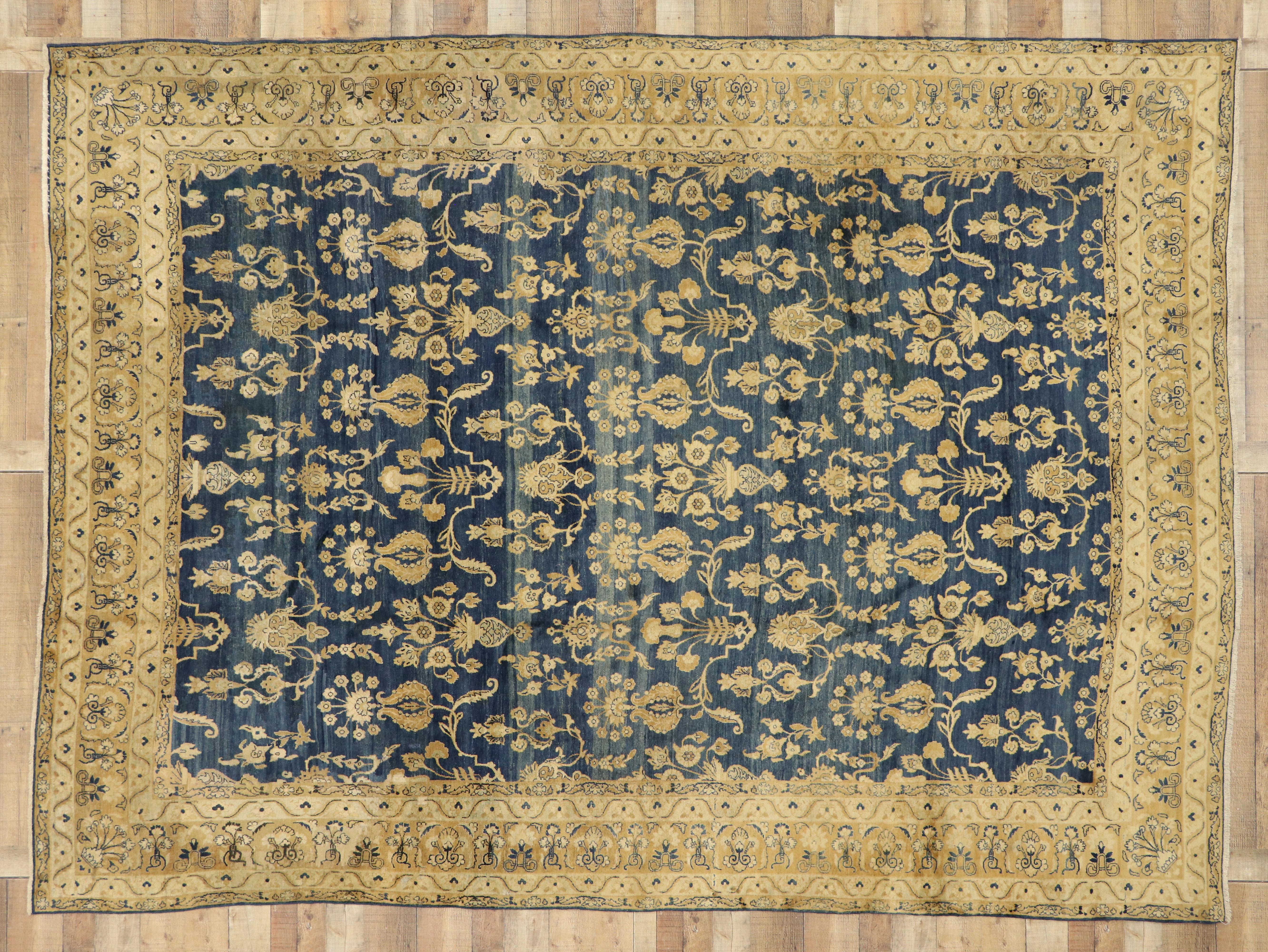 Antique Persian Kerman Rug For Sale 1
