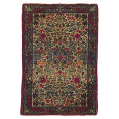 Antiker persischer Kerman-Teppich