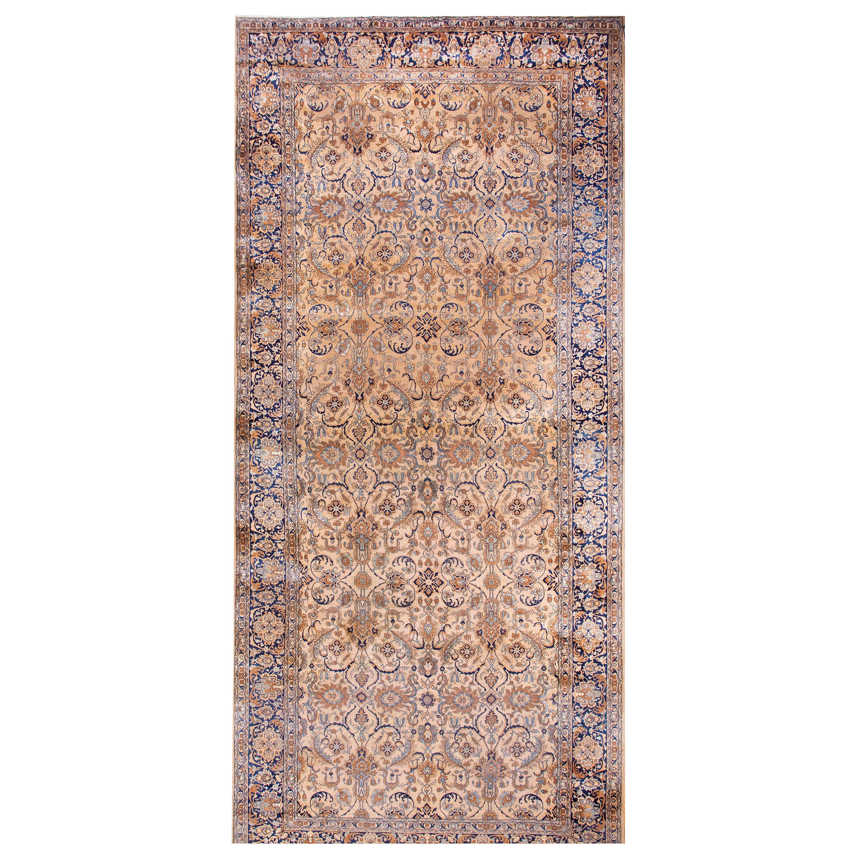 Early 20th Century Persian Kirman Carpet ( 9'9" x 22' - 298 x 670 ) 