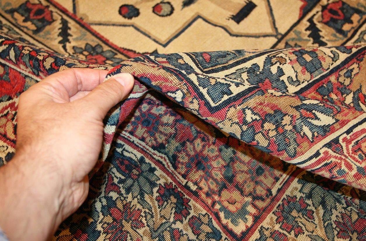 XIX secolo Tappeto Nazmiyal Antique Persian Kerman Gardeb Design. 11 ft 11 in x 16 ft 1 in in vendita
