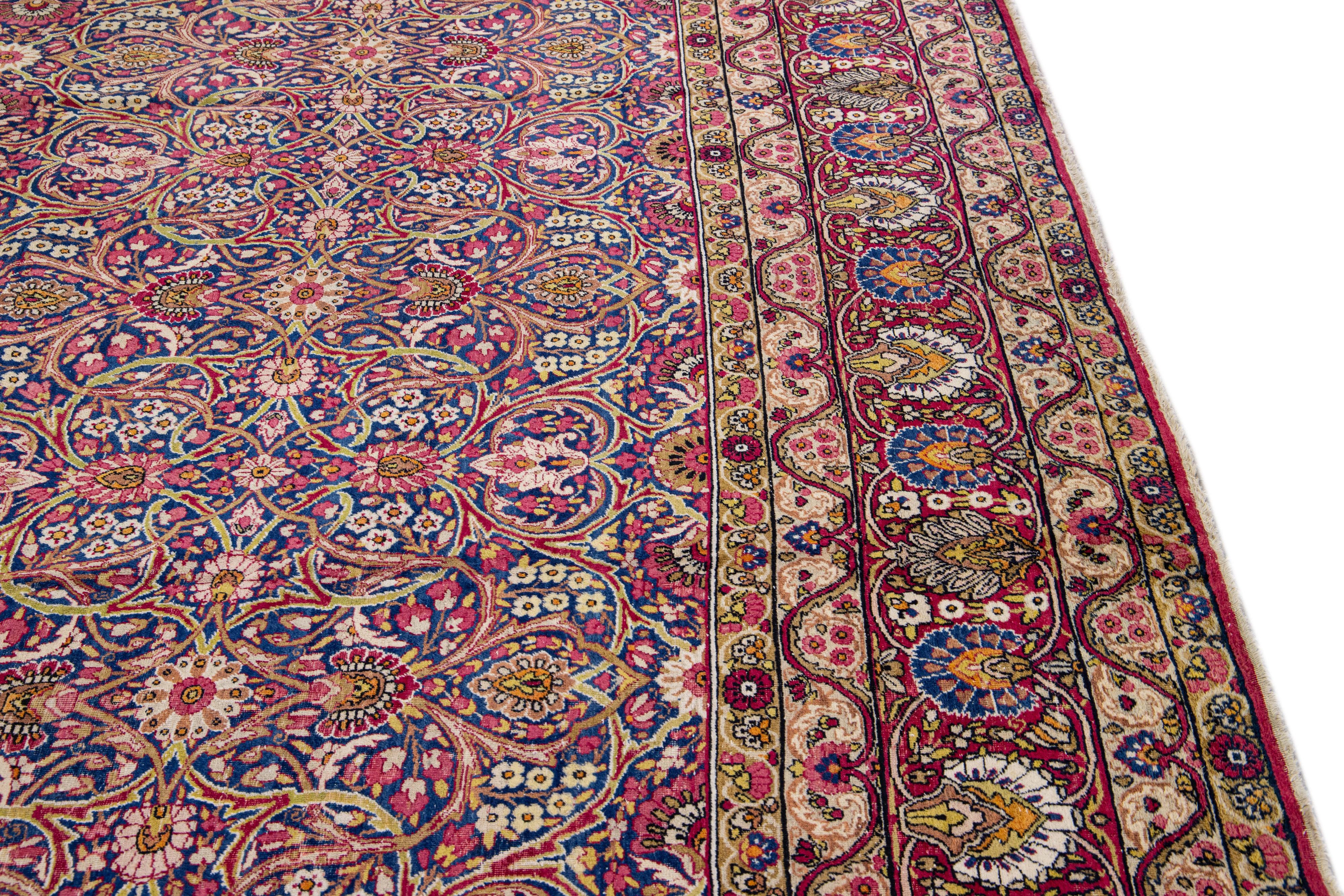 Antiker persischer Kerman-Handgefertigter Wollteppich mit mehrfarbigem Allover-Motiv (20. Jahrhundert) im Angebot