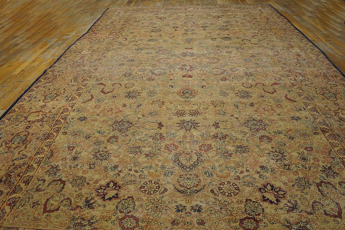 Late 19th Century Persian Lavar Kirman Carpet ( 9'10