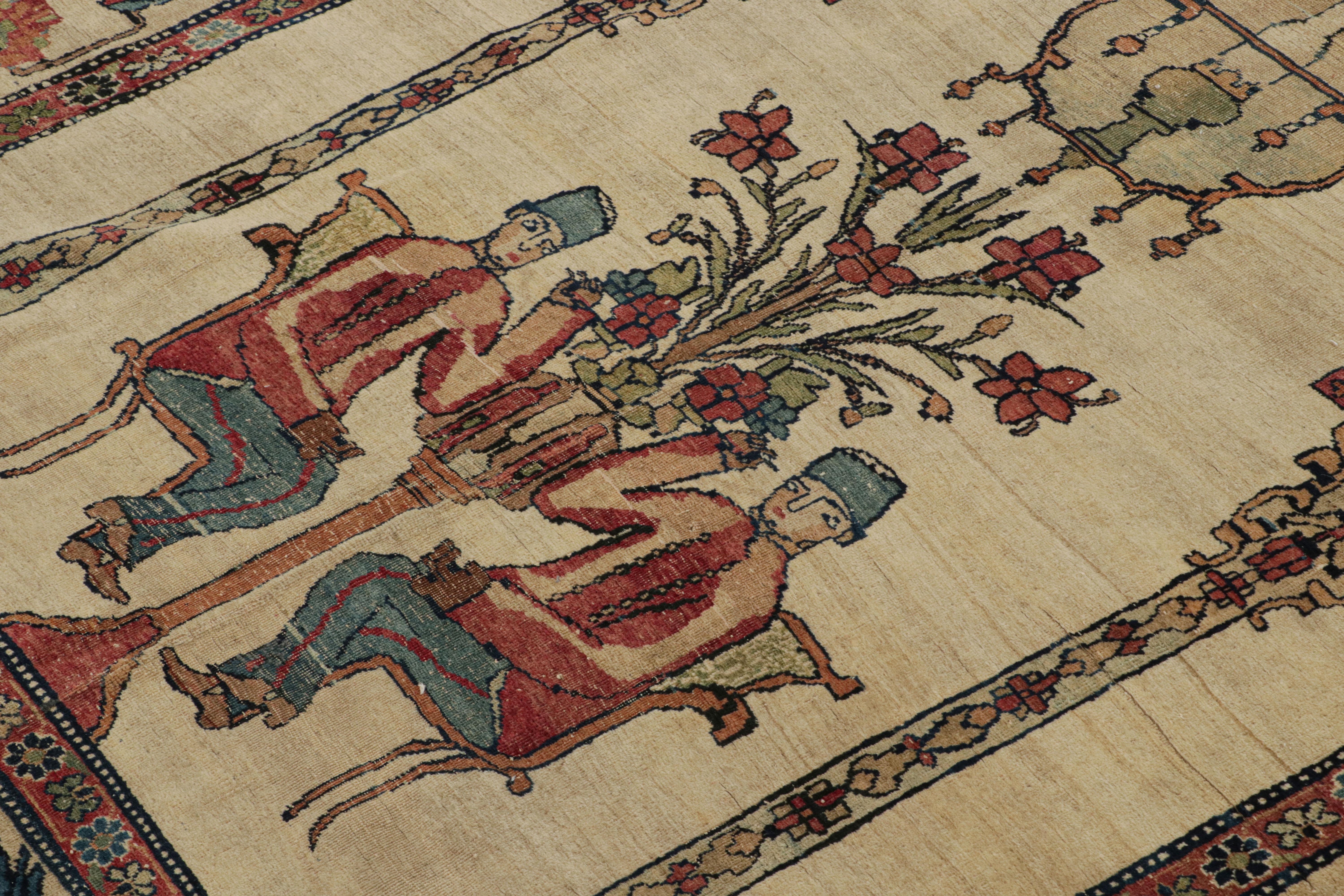 Antiker persischer Kerman Lavar Teppich in Beige mit Malereien, von Rug & Kilim (Handgeknüpft) im Angebot